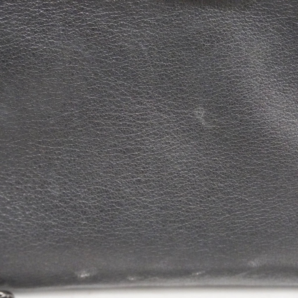 Chanel Black Leather Handbag (Pre-Owned)