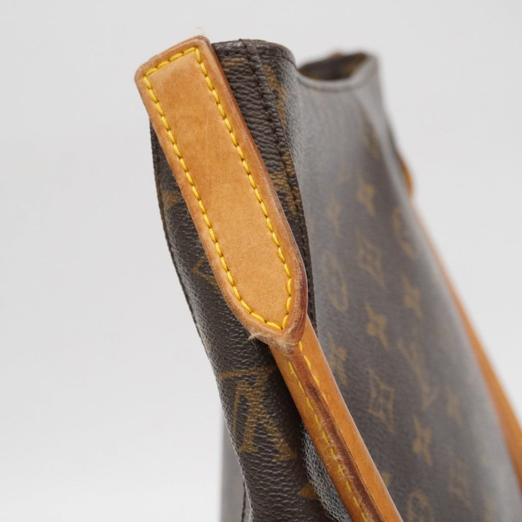 Louis Vuitton Brown Shoulder Bag (Pre-Owned)