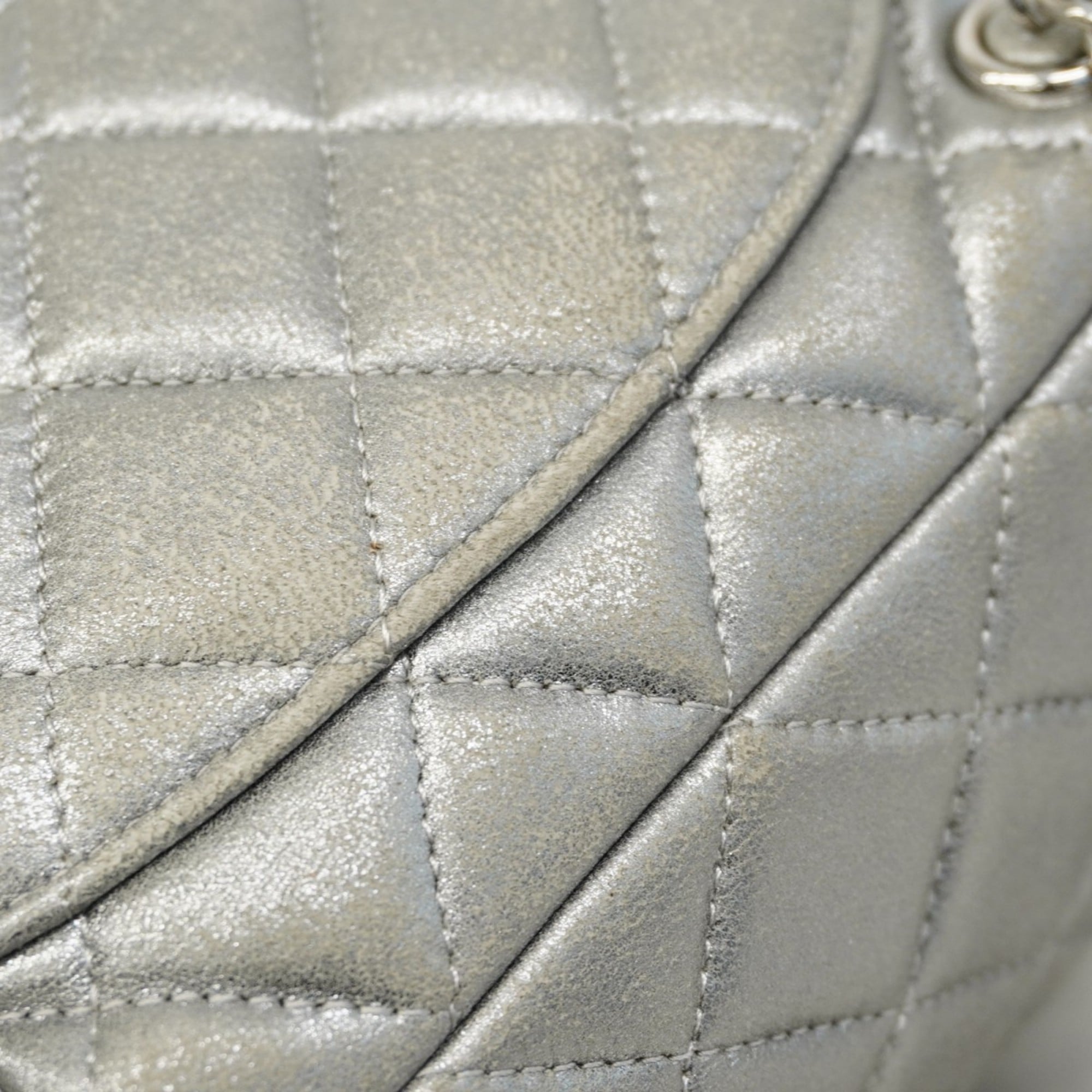 Chanel Silver Leather Backpack (Pre-Owned)