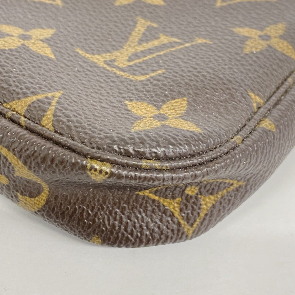 Louis Vuitton Brown Pouch (Pre-Owned)