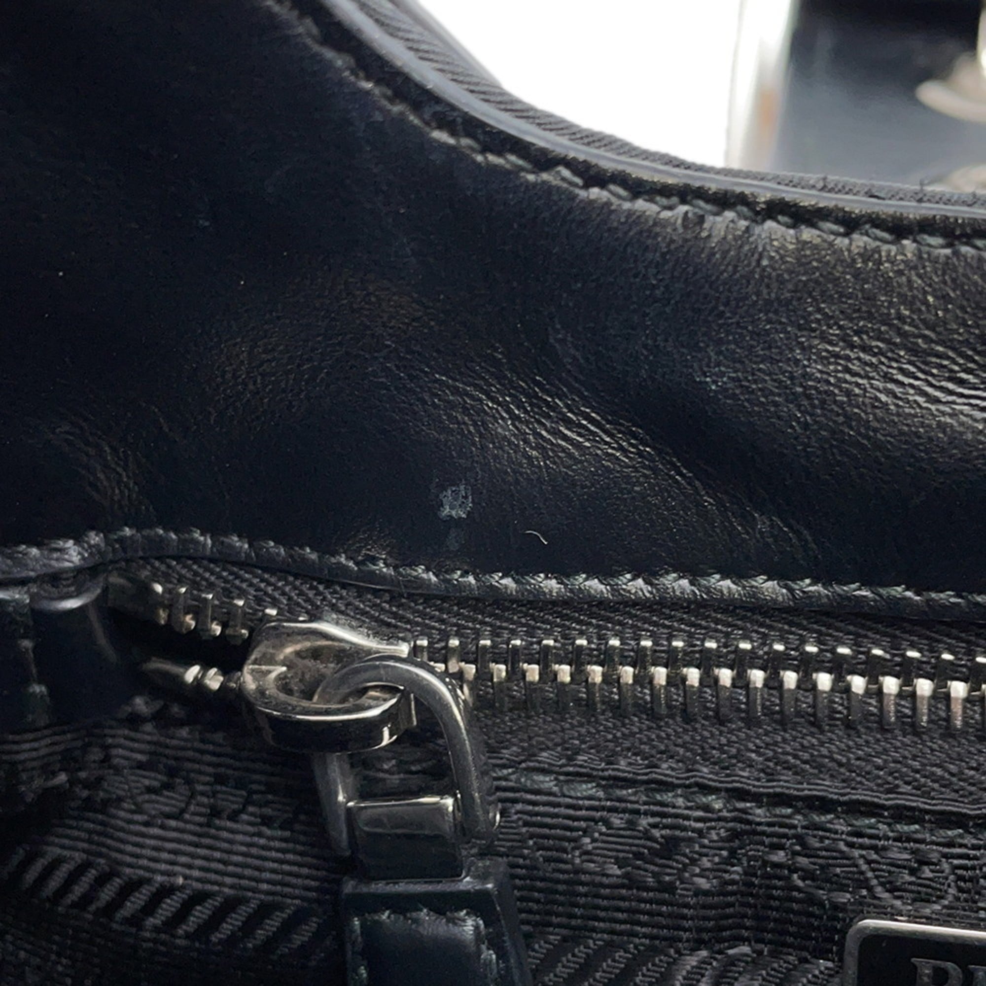 Prada Black Leather Nylon Handbag (Pre-Owned)