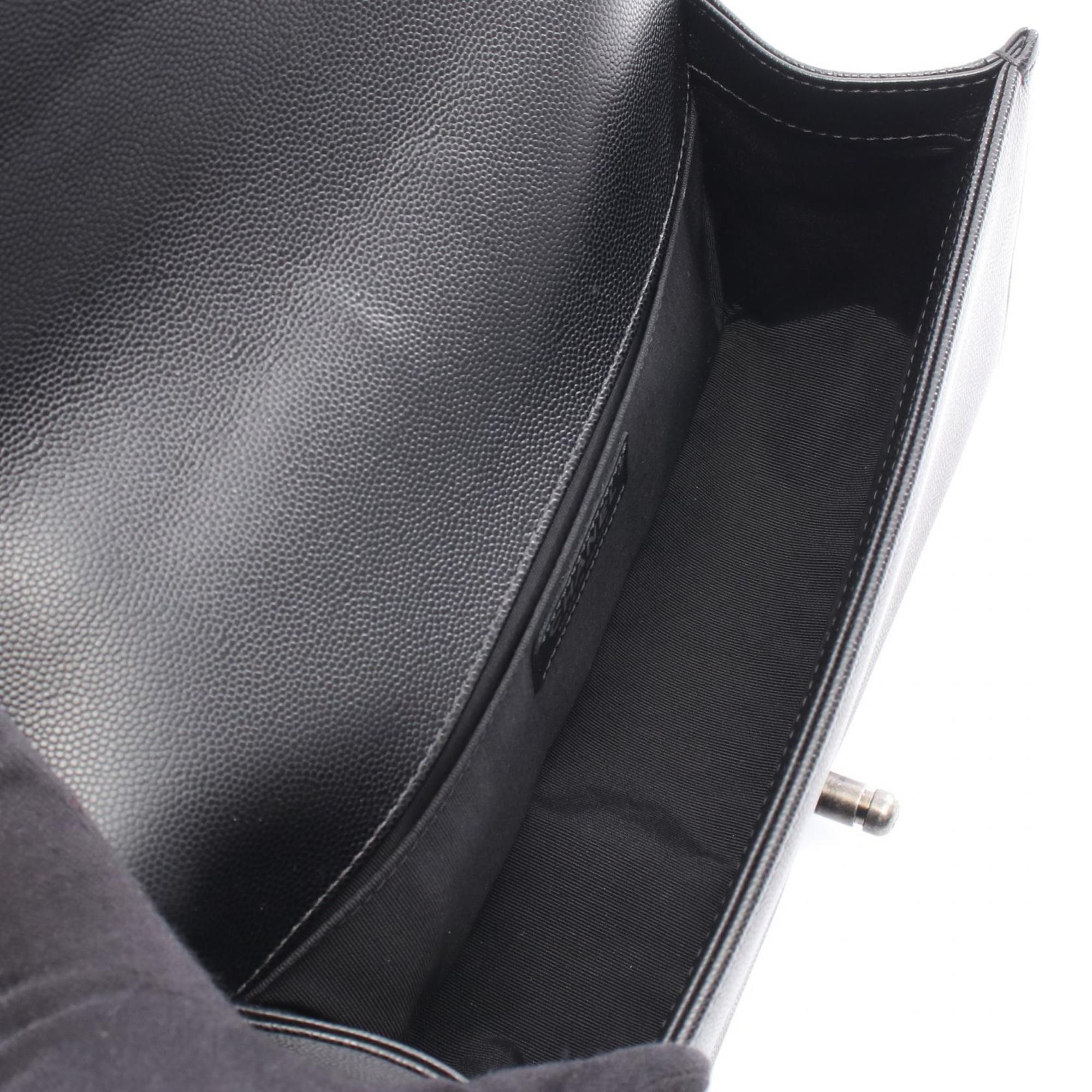Chanel Black Grained Calfskin Shoulder Bag (Pre-Owned)