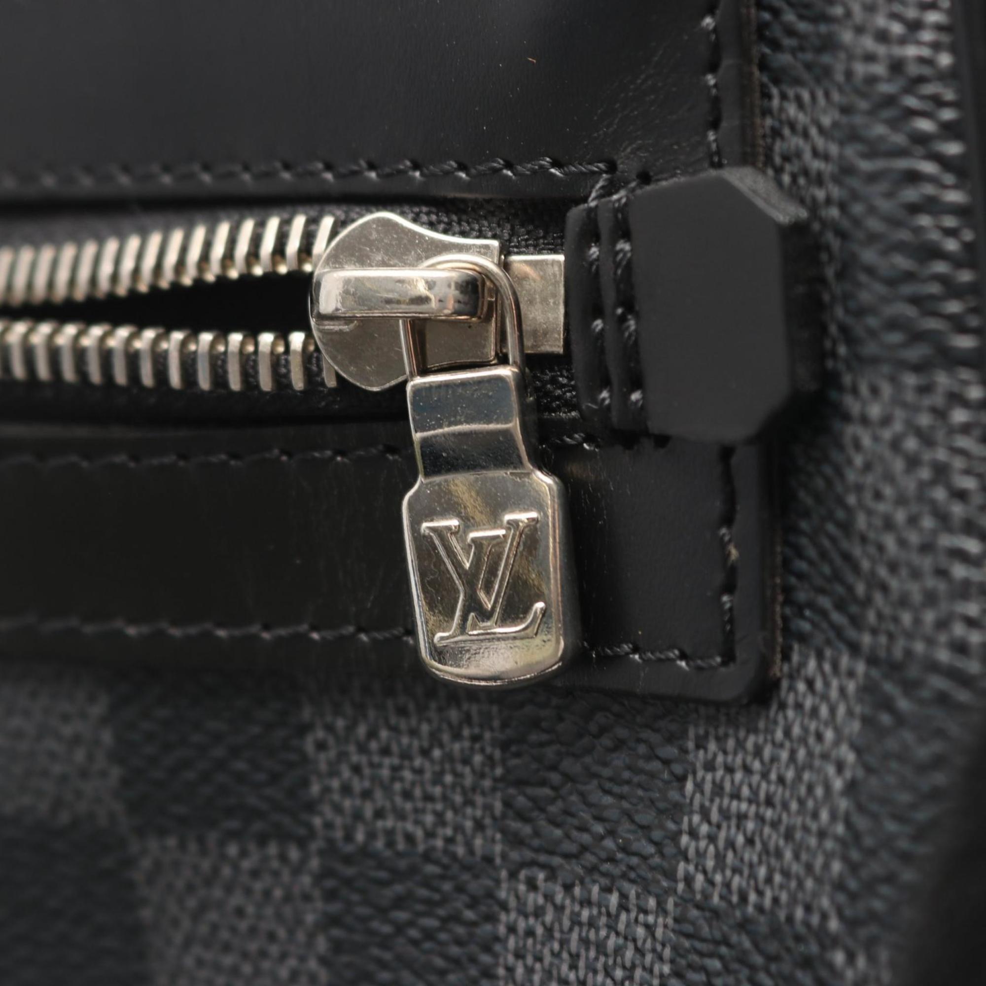 Louis Vuitton Black Damier Graphite Coated Canvas Leather Shoulder Bag (Pre-Owned)