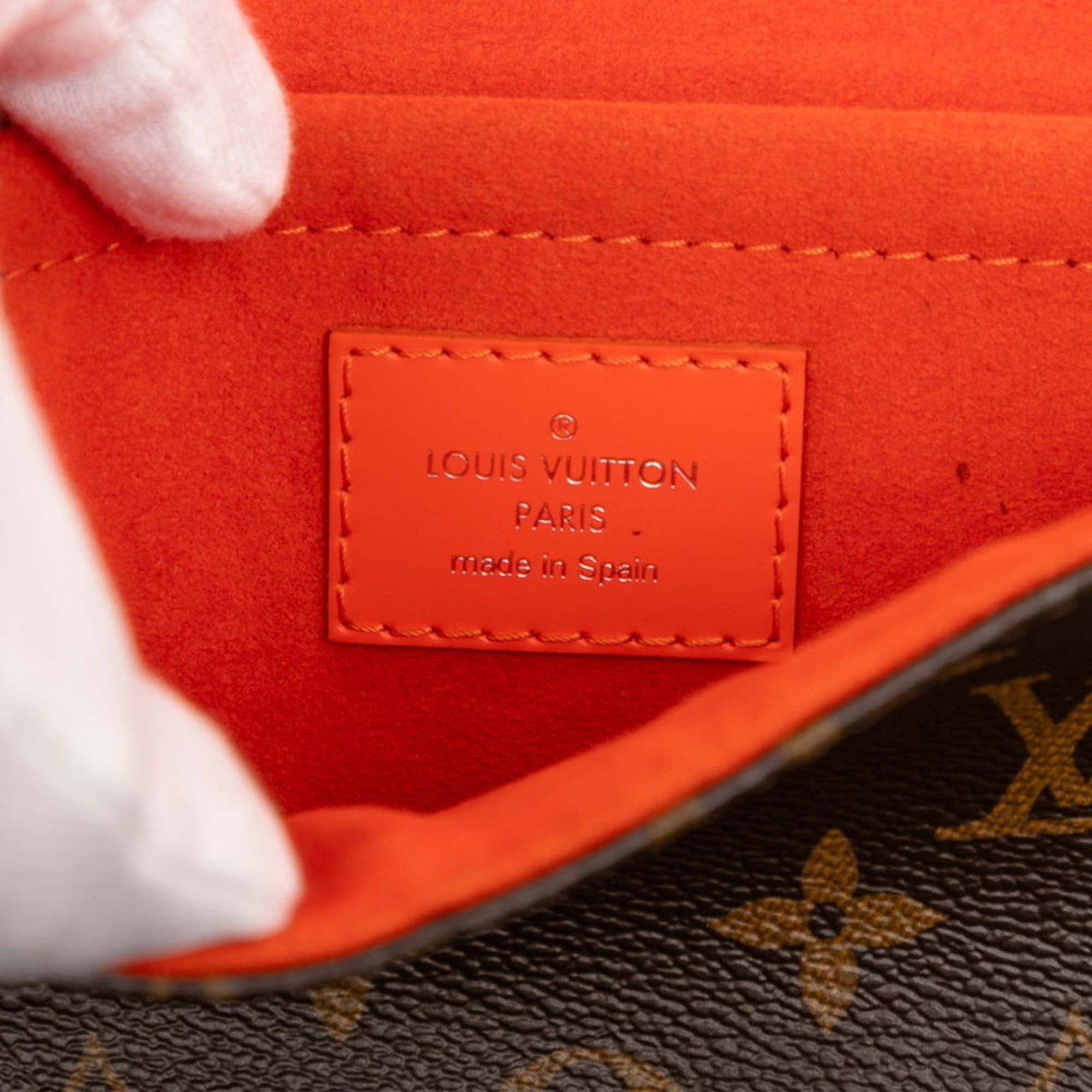 Louis Vuitton Brown Orange Pvc Leather Shoulder Bag (Pre-Owned)