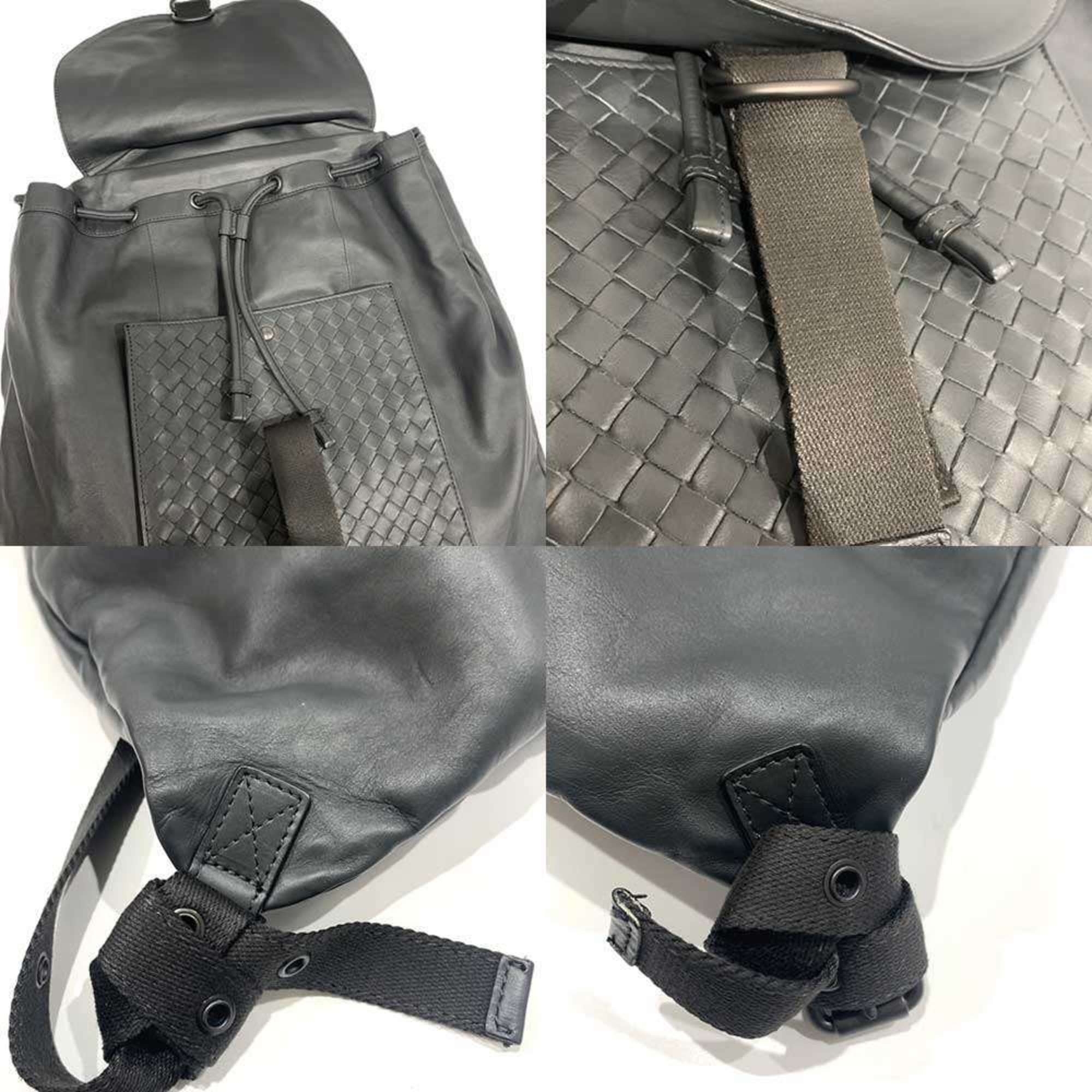 Bottega Veneta Intrecciato Gray Leather Backpack (Pre-Owned)