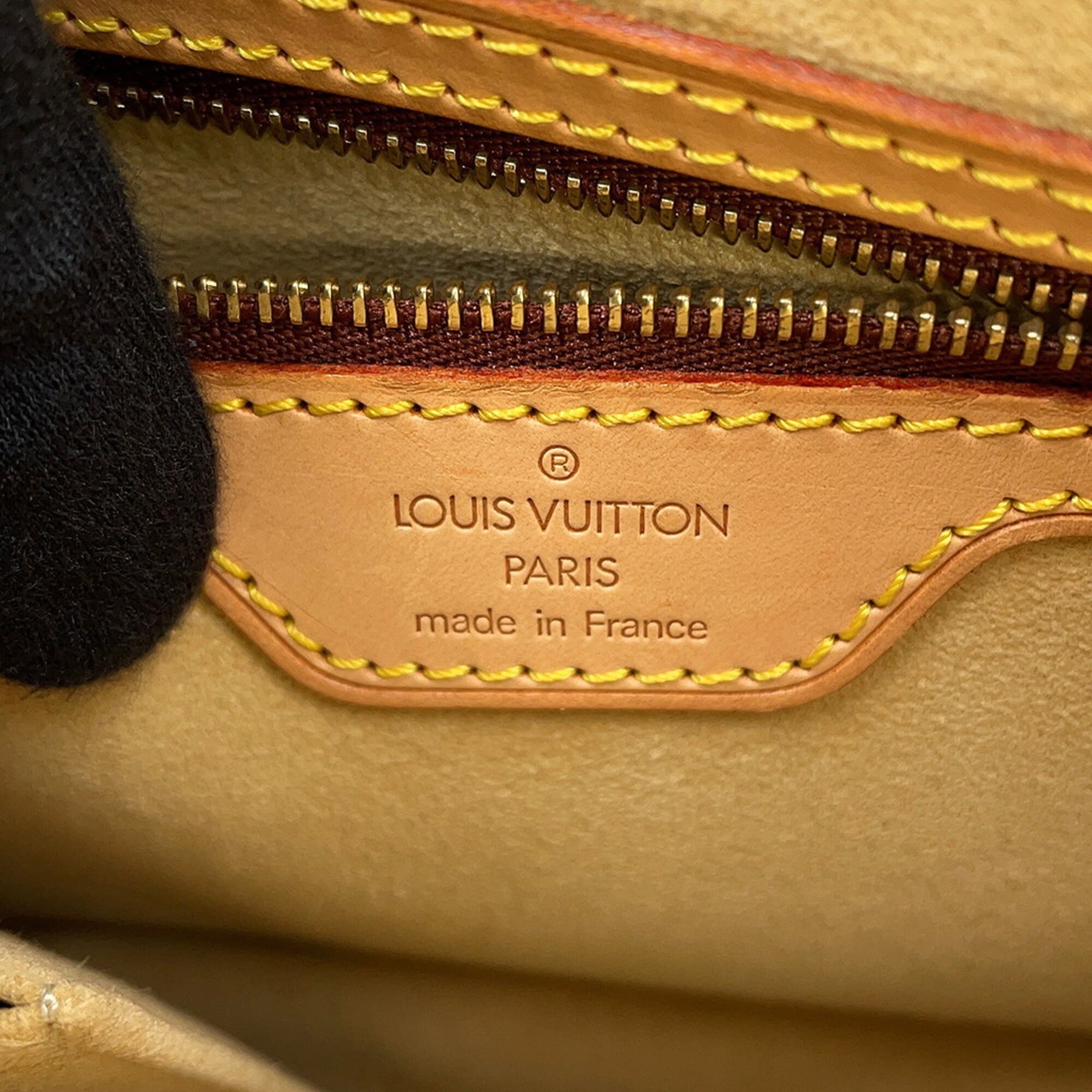 Louis Vuitton Monogram Beige Monogram Shoulder Bag (Pre-Owned)