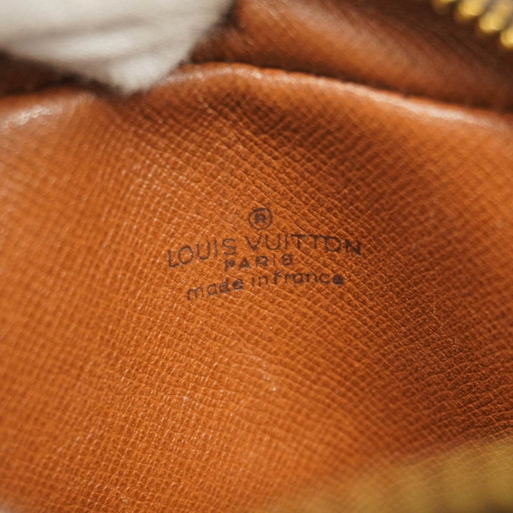 Louis Vuitton Brown Shoulder Bag (Pre-Owned)