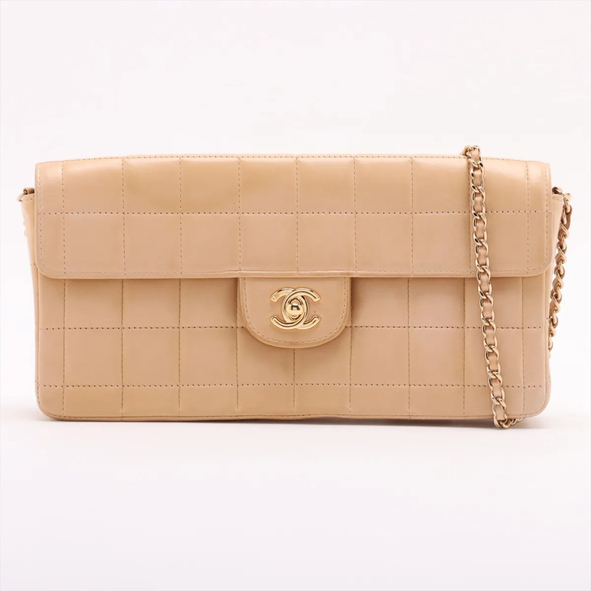 Chanel Beige Leather Shoulder Bag (Pre-Owned)