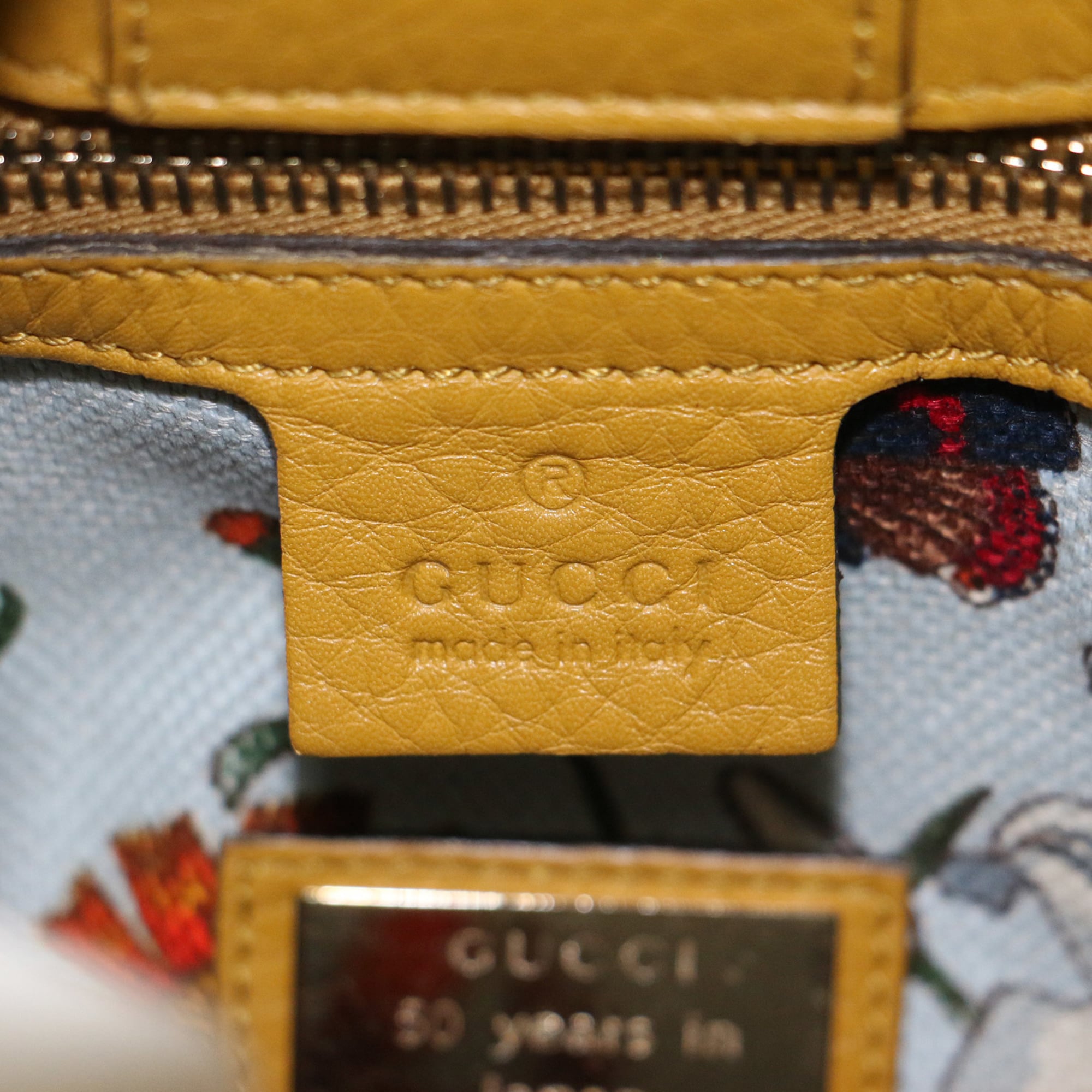 Gucci Mustard Leather Canvas Handbag Shoulder Bag (Pre-Owned)