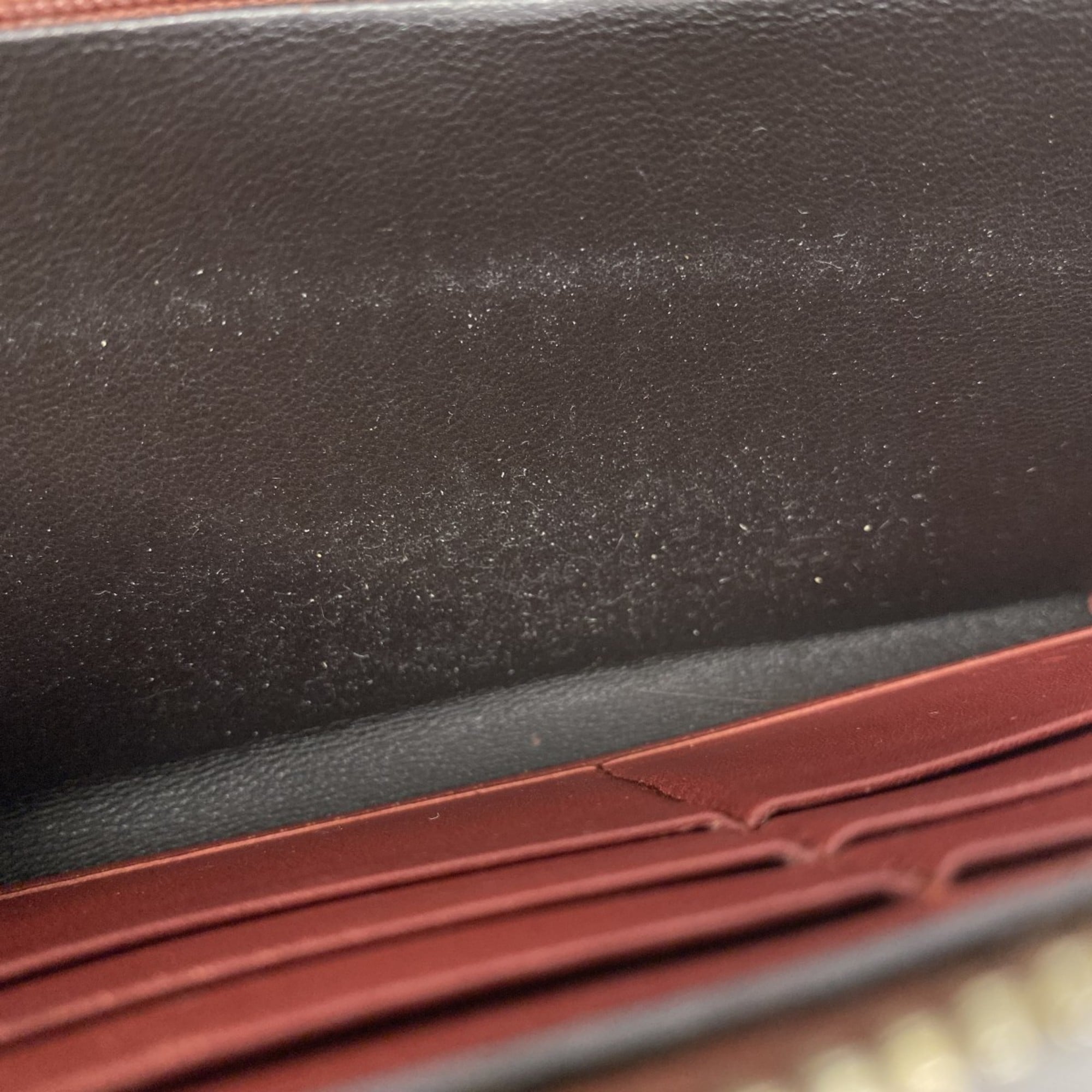 Gucci Red Color Leather Long Wallet (Bi-Fold) (Pre-Owned)