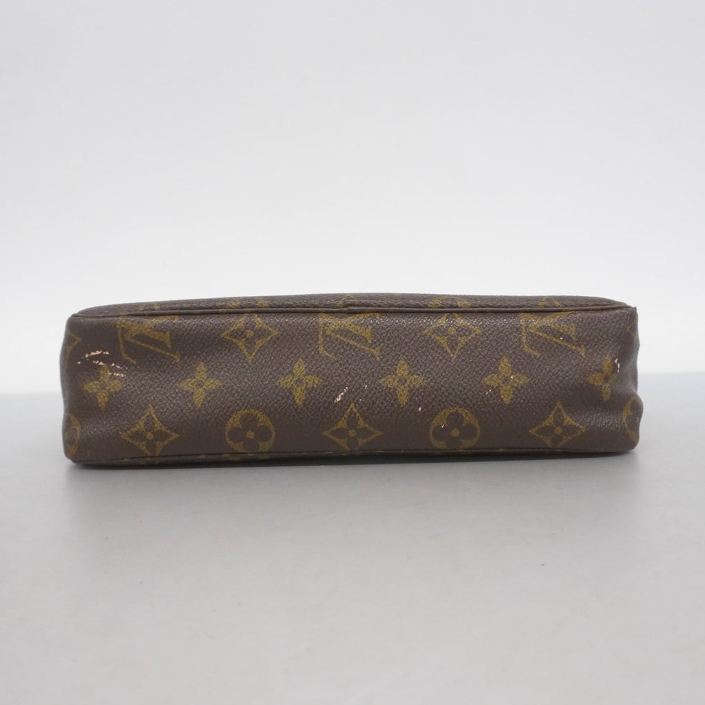 Louis Vuitton Brown Pouch (Pre-Owned)