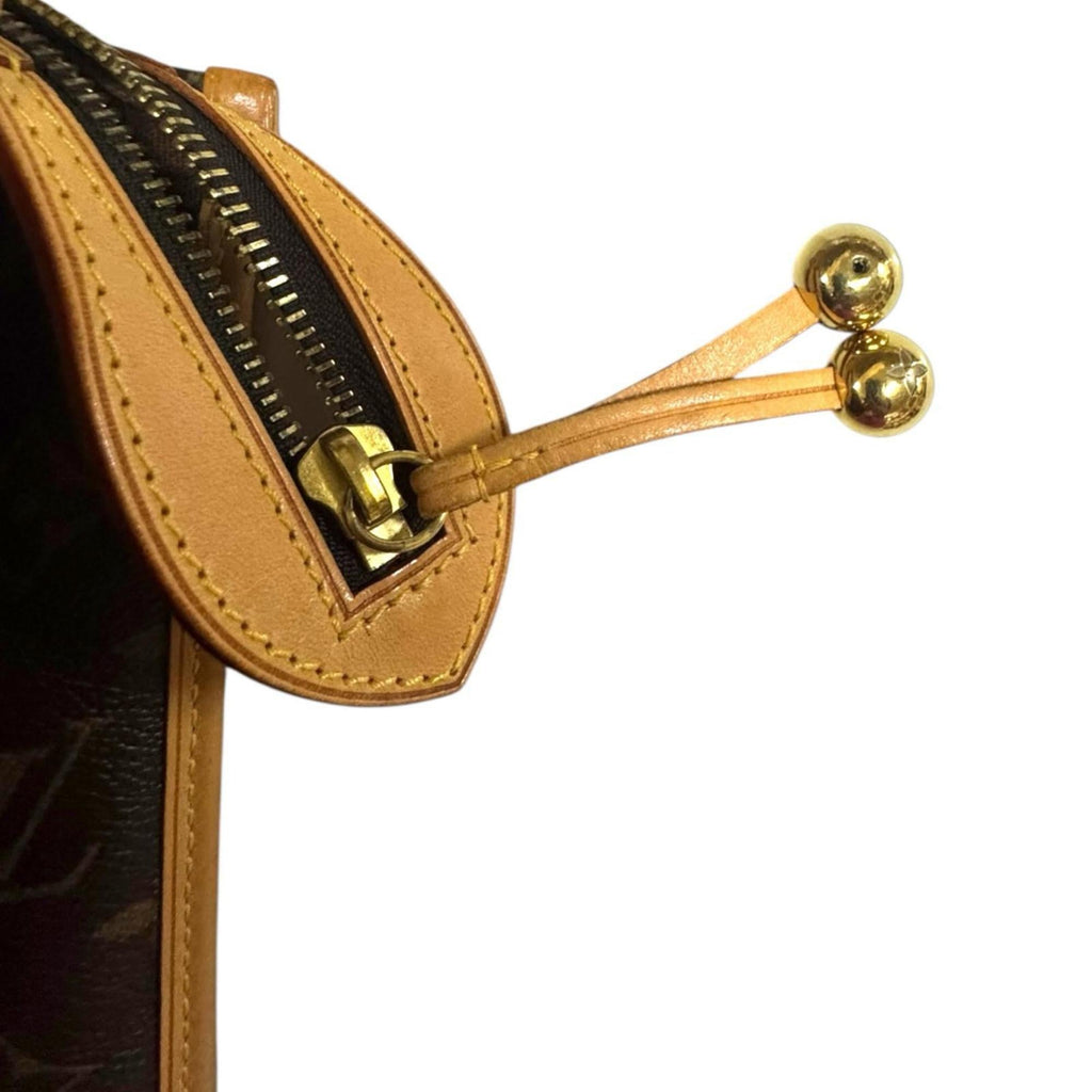 Louis Vuitton Brown Monogram Canvas Shoulder Bag (Pre-Owned)