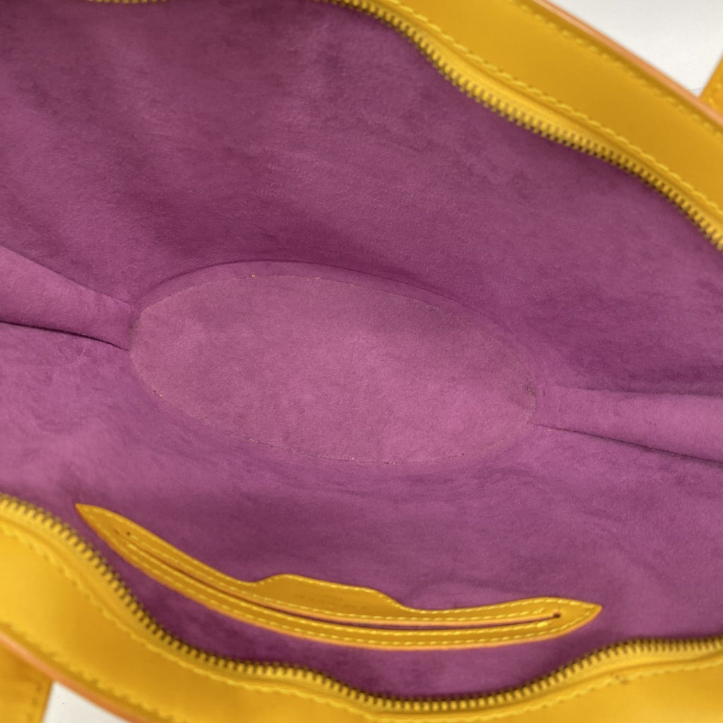 Louis Vuitton Jaune Handbag (Pre-Owned)