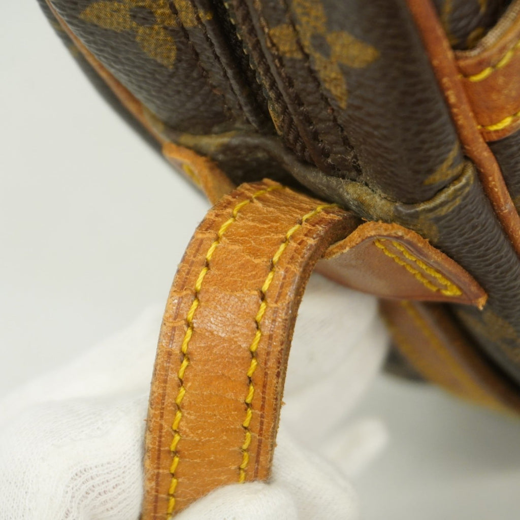 Louis Vuitton Brown Shoulder Bag (Pre-Owned)