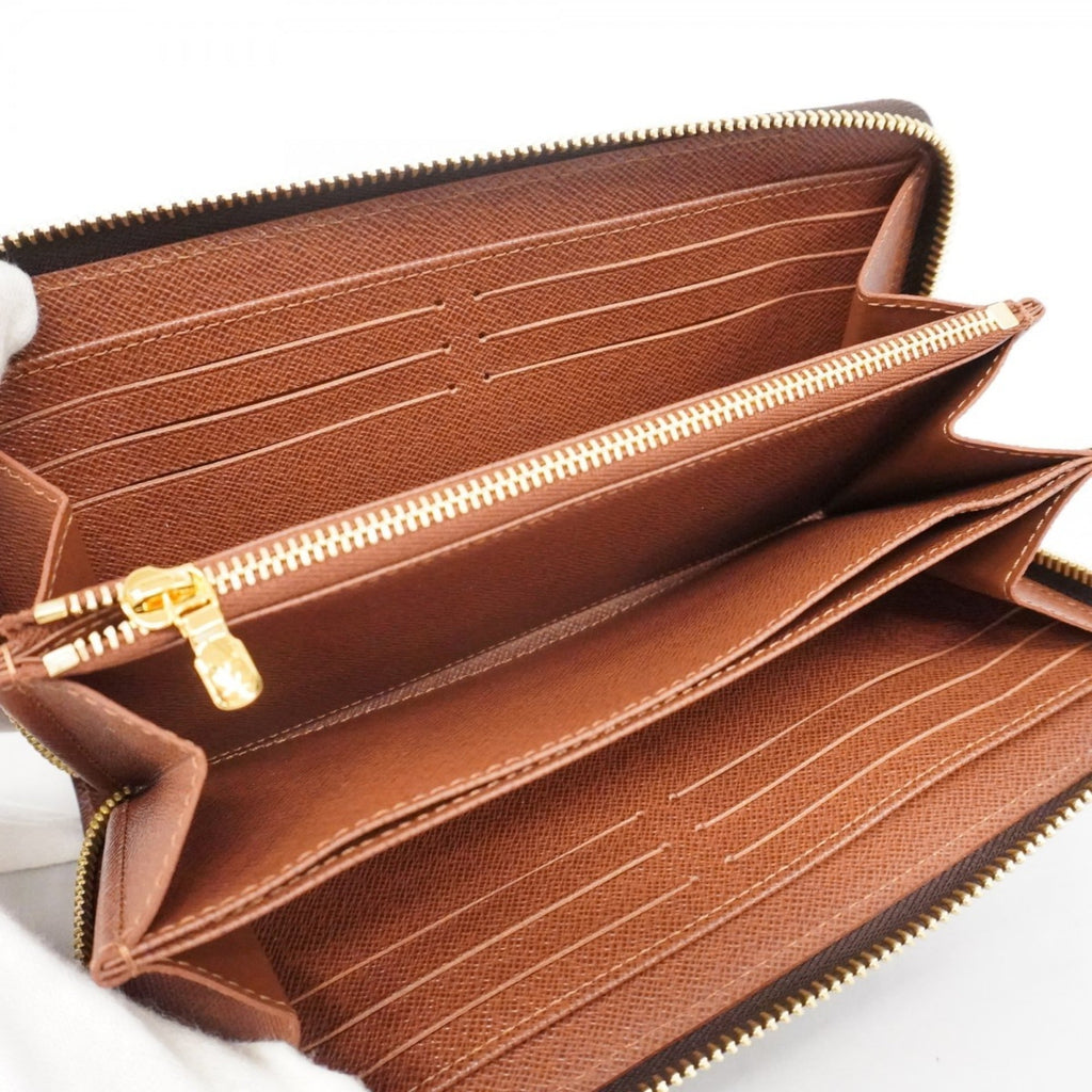 Louis Vuitton Brown Long Wallet (Bi-Fold) (Pre-Owned)