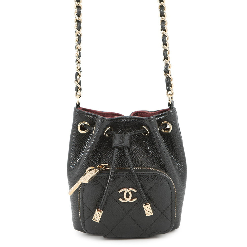 Chanel Matelasse Black Grained Calfskin Shoulder Bag (Pre-Owned)