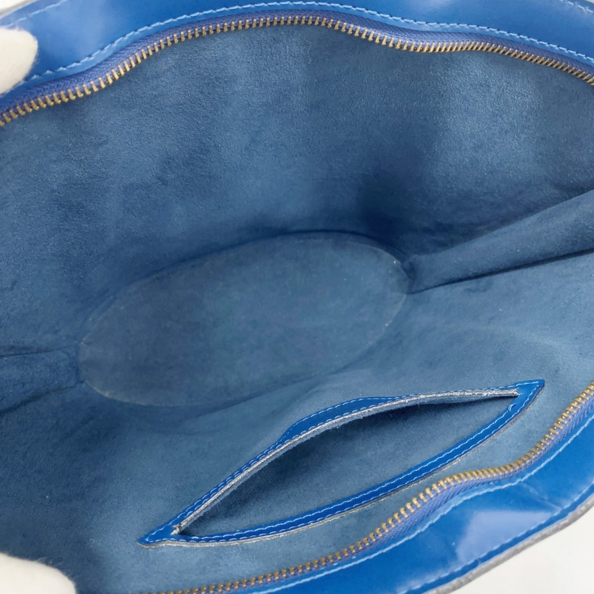 Louis Vuitton Toledo Blue Handbag (Pre-Owned)