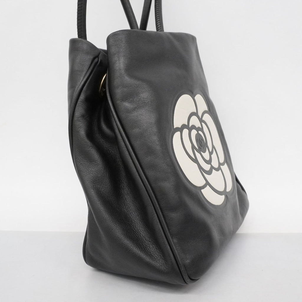 Chanel Black Leather Tote Bag (Pre-Owned)