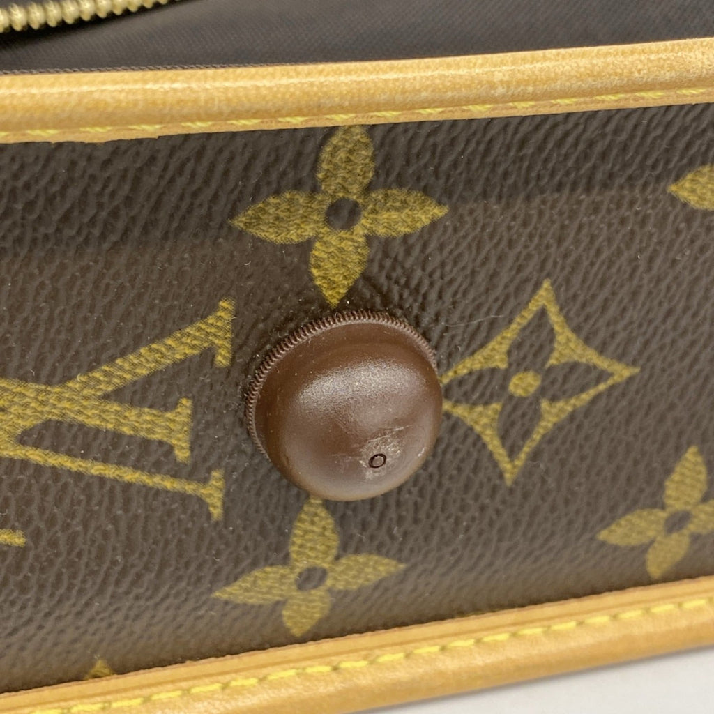 Louis Vuitton Brown Garment Case (Pre-Owned)