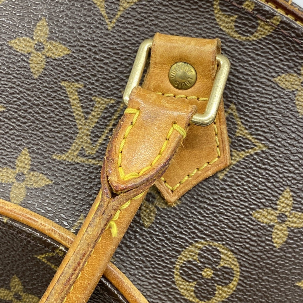 Louis Vuitton Brown Handbag (Pre-Owned)