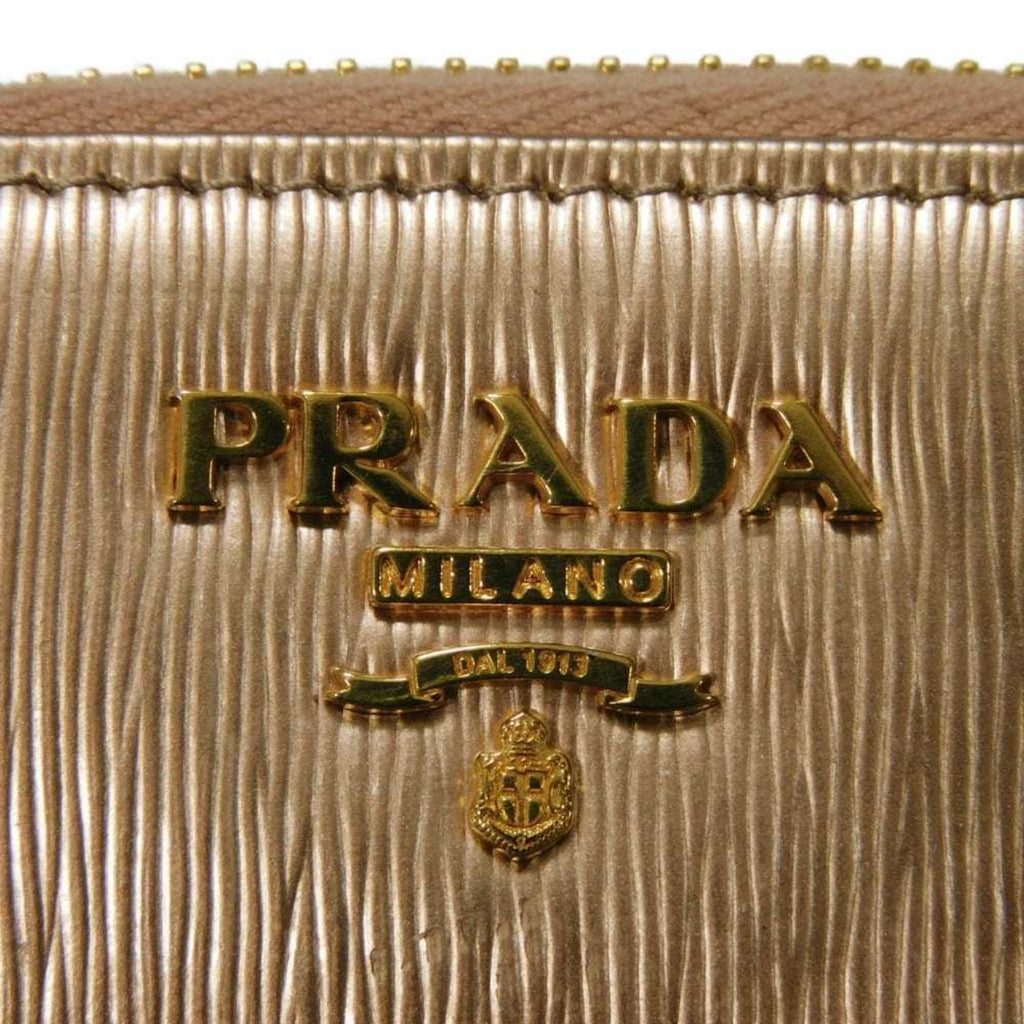 Prada Pink Leather Coin Purse/Coin Case (Pre-Owned)