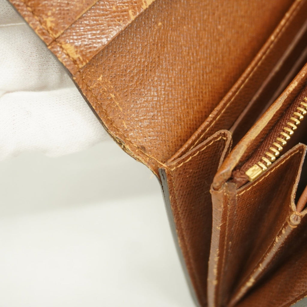 Louis Vuitton Brown Wallet (Bi-Fold) (Pre-Owned)