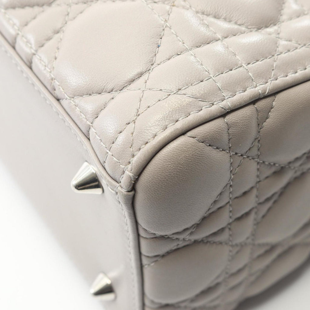 Christian Dior Gray Leather Handbag (Pre-Owned)