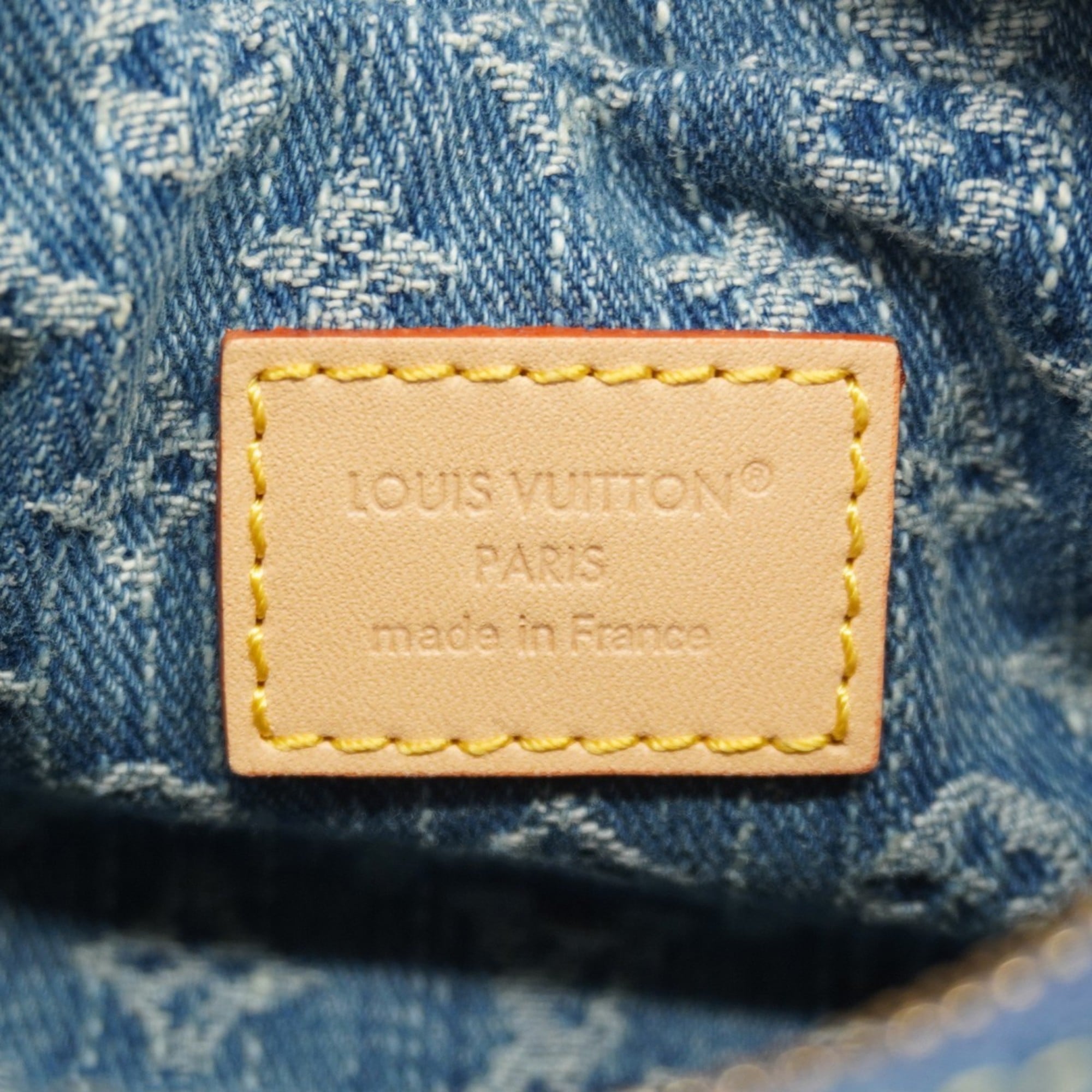Louis Vuitton Blue Handbag Pochette (Pre-Owned)