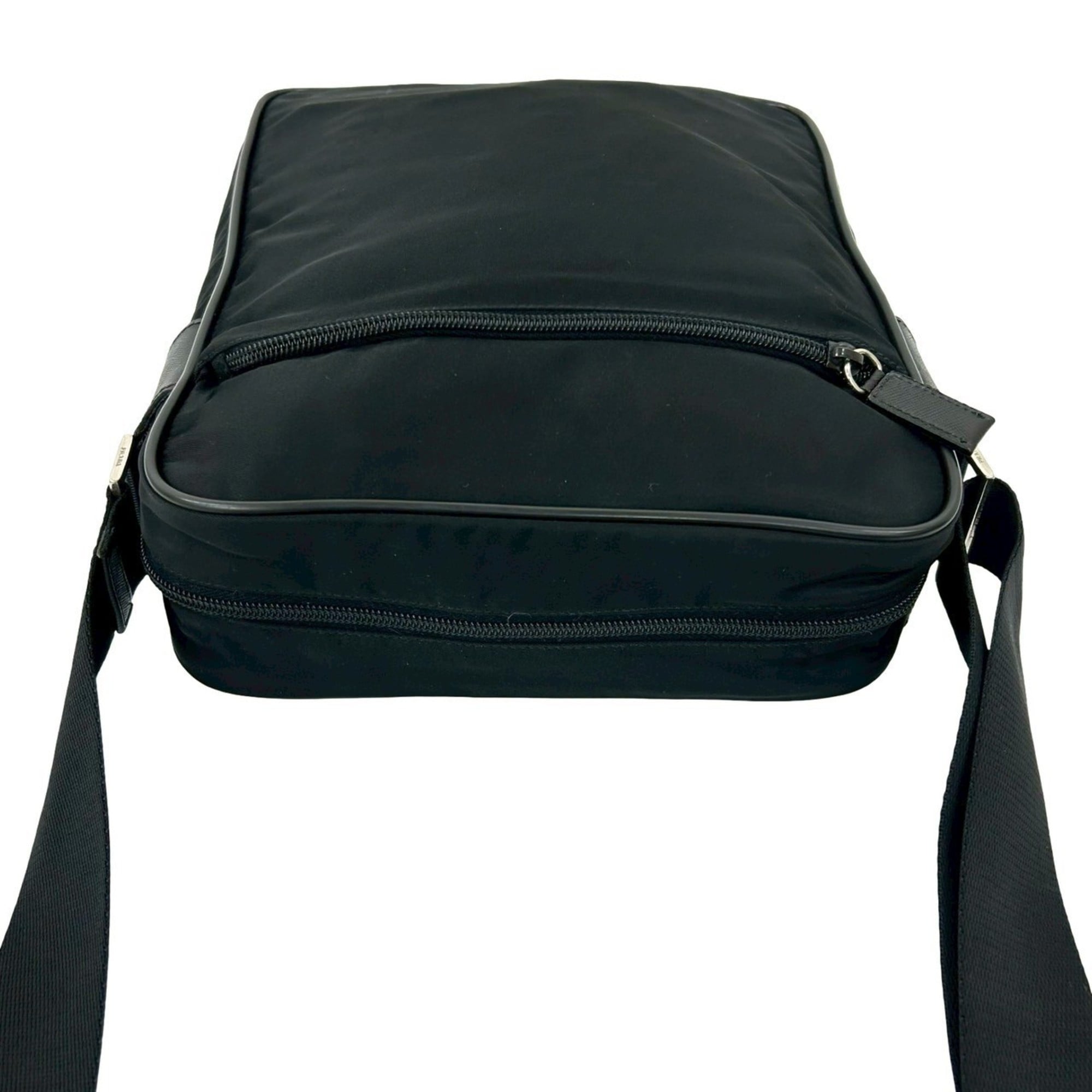 Prada Black Nylon Leather Shoulder Bag (Pre-Owned)