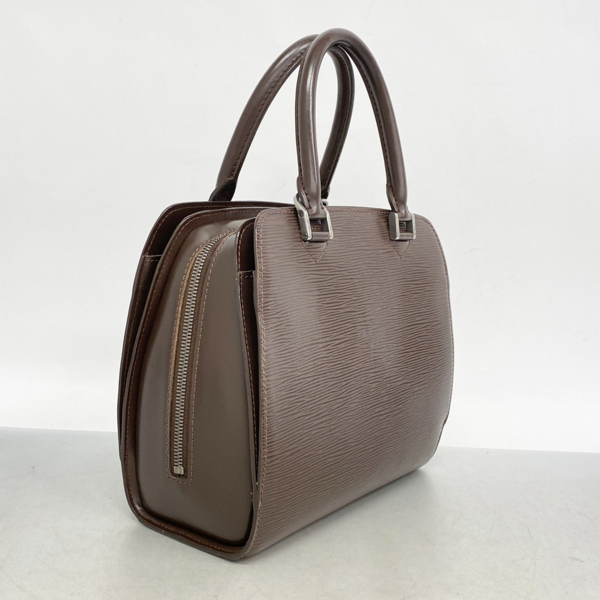 Louis Vuitton Moka Handbag (Pre-Owned)
