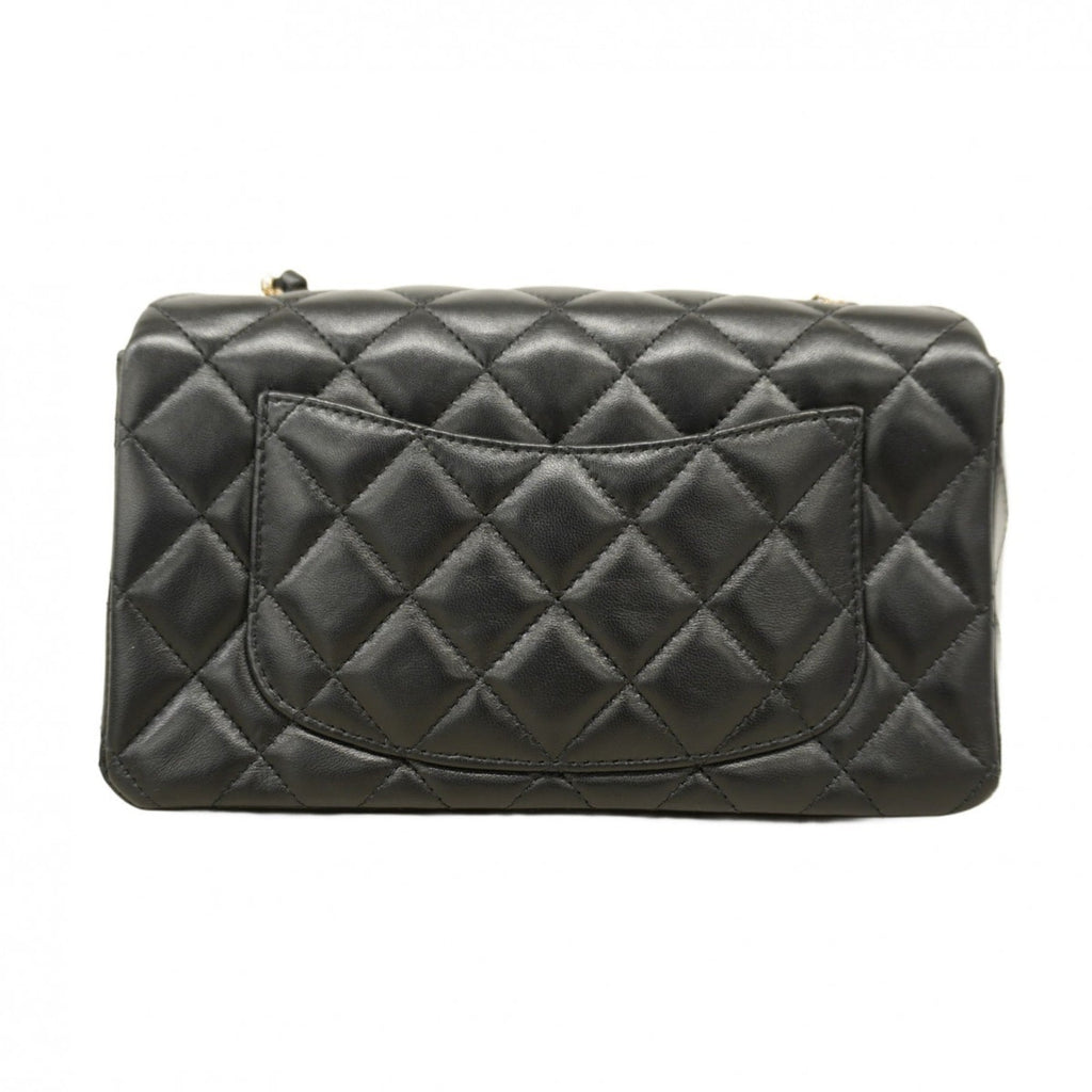 Chanel Black Leather Shoulder Bag (Pre-Owned)