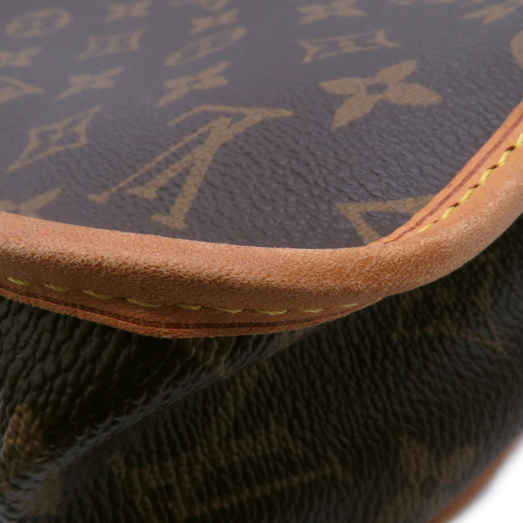 Louis Vuitton Monogram Brown Monogram Shoulder Bag (Pre-Owned)