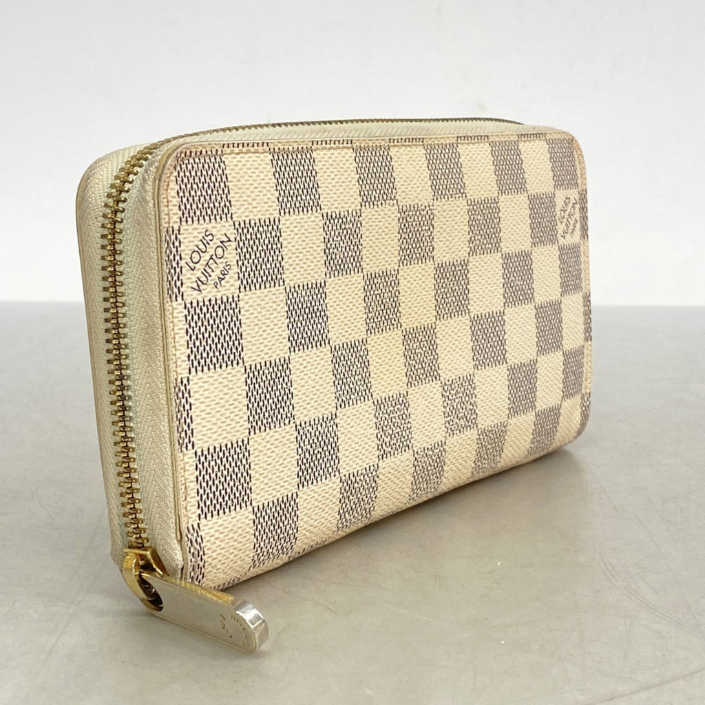 Louis Vuitton White Long Wallet (Bi-Fold) (Pre-Owned)