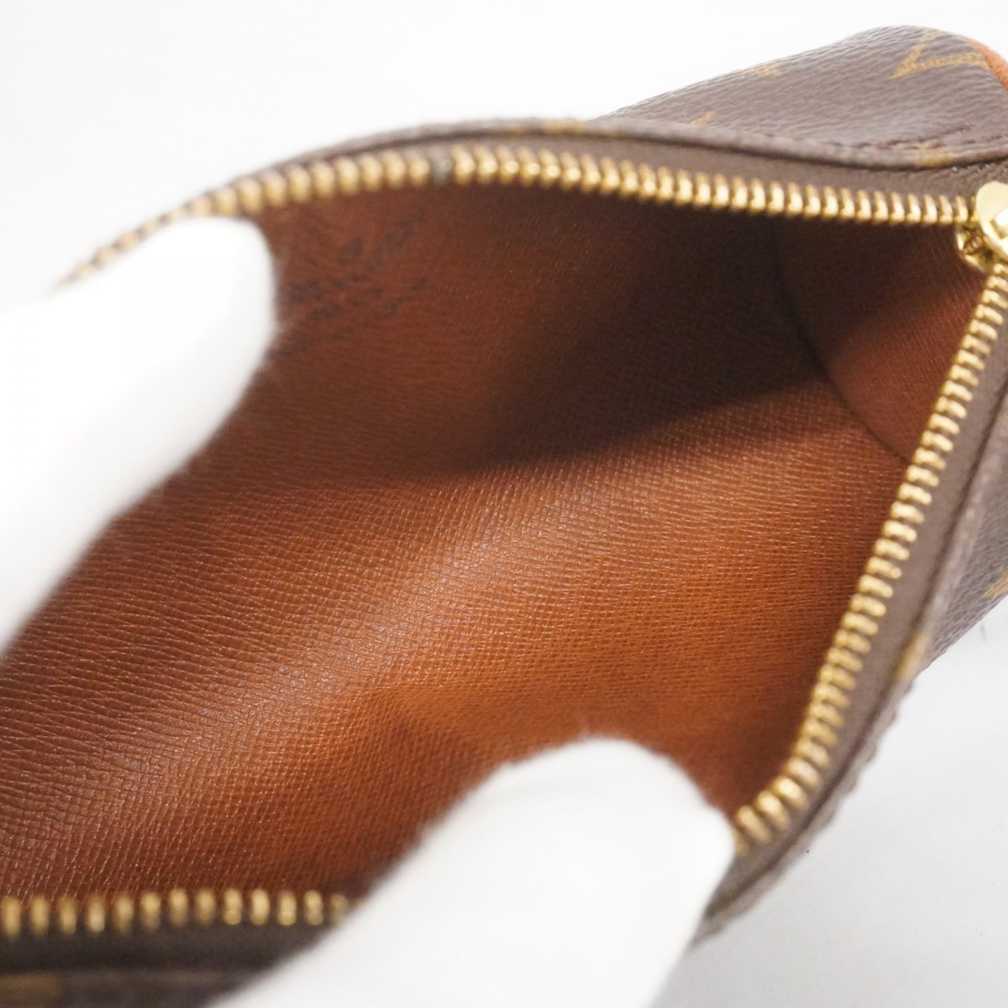Louis Vuitton Brown Handbag (Pre-Owned)
