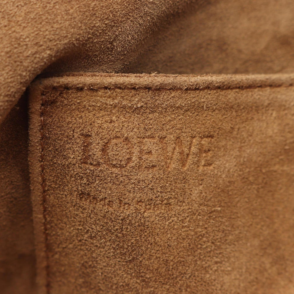 Loewe Beige Leather Handbag (Pre-Owned)