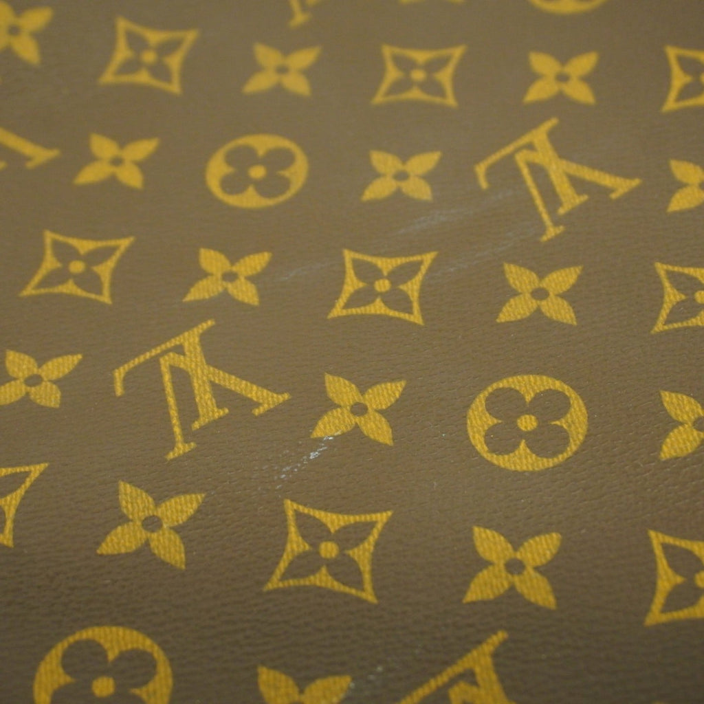 Louis Vuitton Brown Shoulder Bag (Pre-Owned)