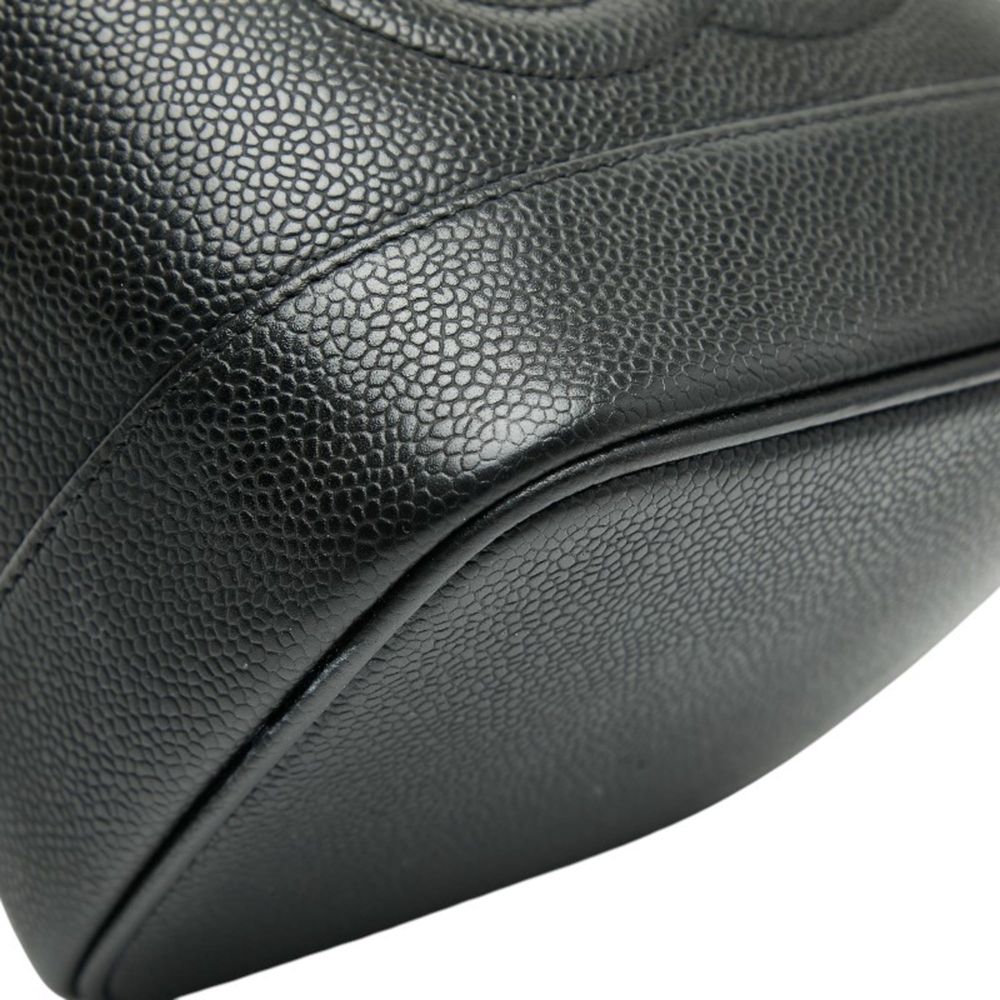Chanel Black Grained Calfskin Handbag Vanity Bag (Pre-Owned)
