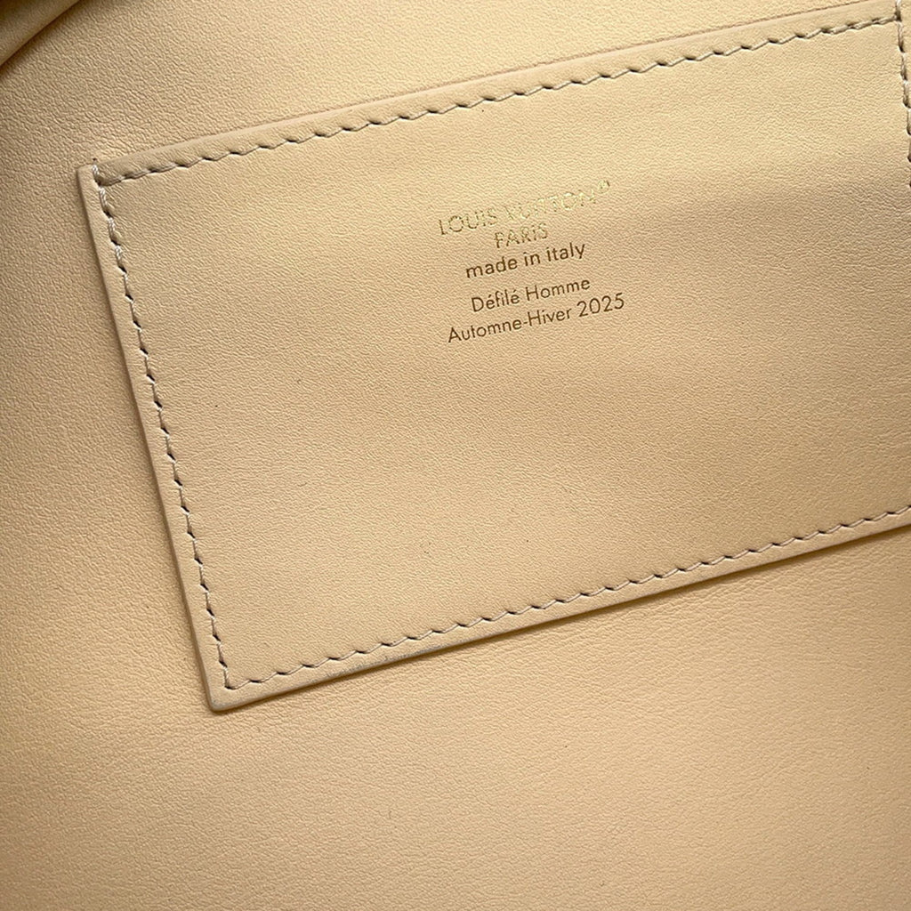 Louis Vuitton Monogram Beige Monogram Monogram Pouch (Pre-Owned)