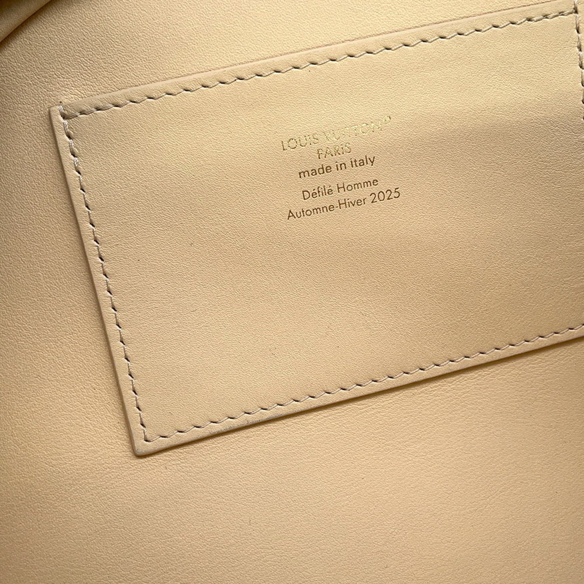 Louis Vuitton Monogram Beige Monogram Monogram Pouch (Pre-Owned)