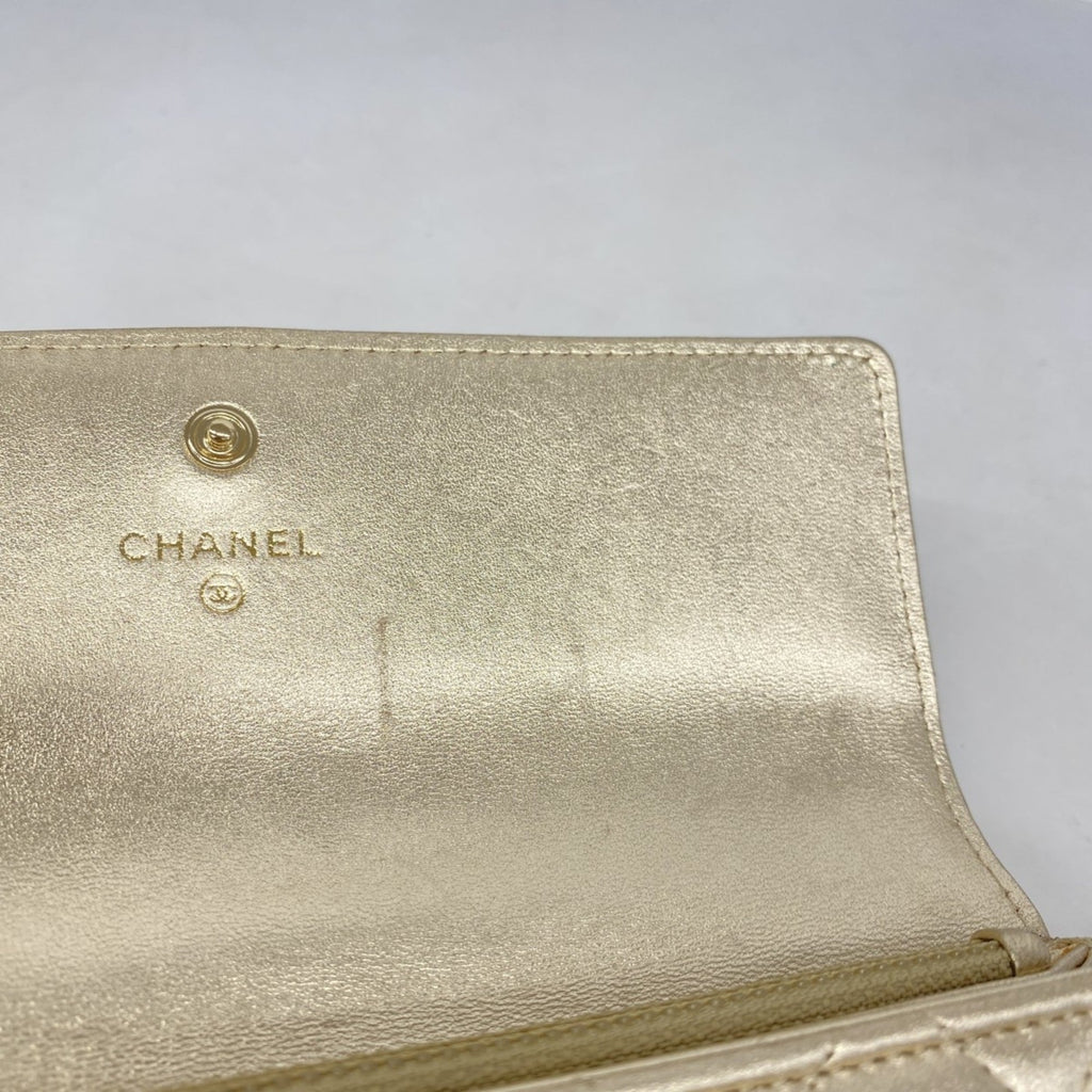 Chanel Gold Leather Long Wallet (Bi-Fold) (Pre-Owned)