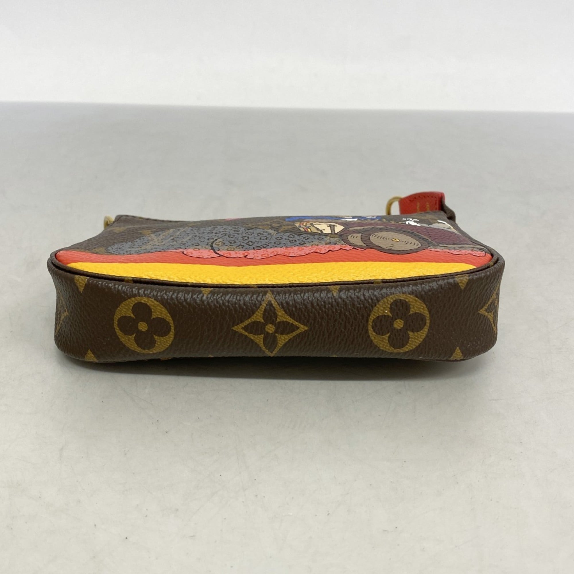 Louis Vuitton Brown Pouch (Pre-Owned)