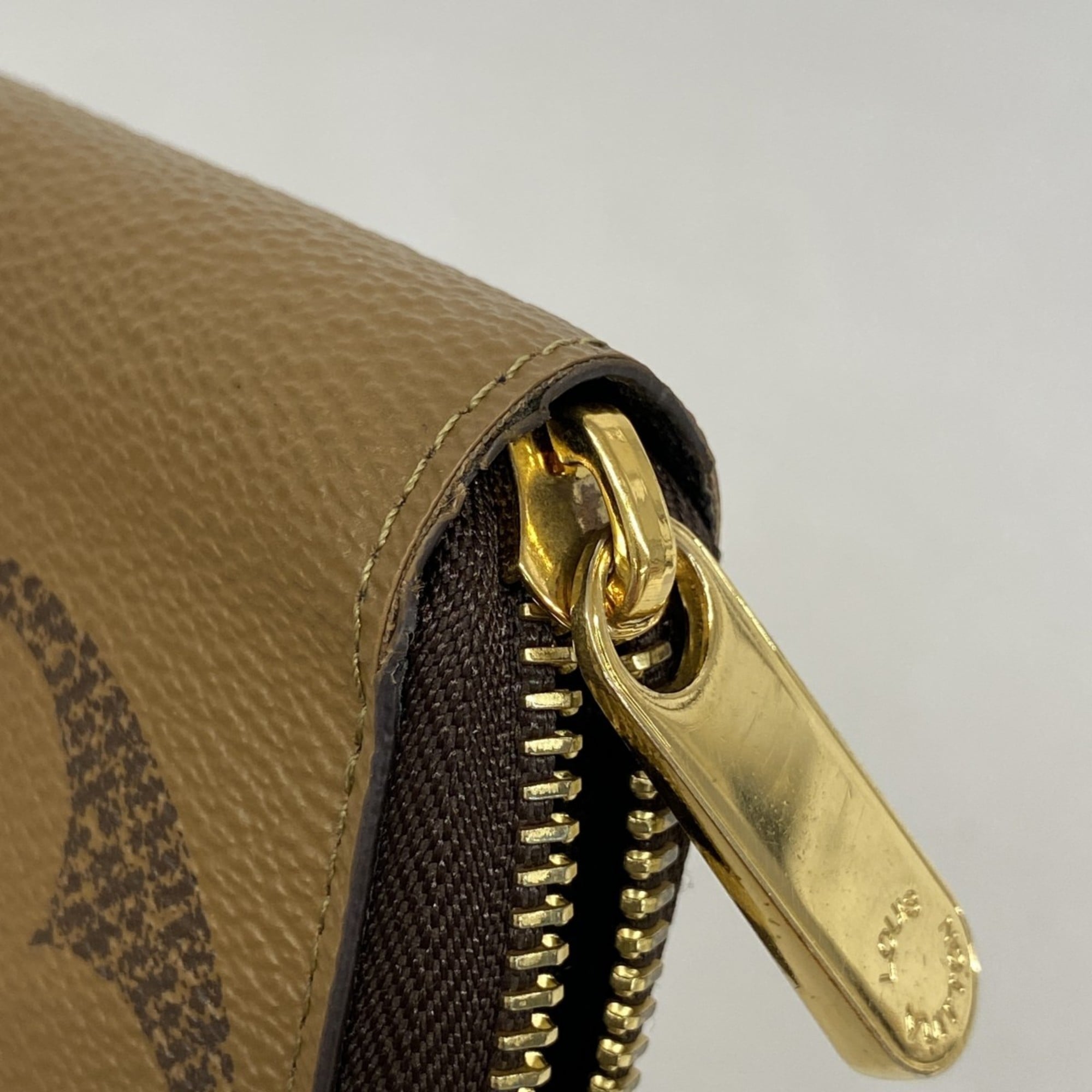 Louis Vuitton Brown Long Wallet (Bi-Fold) (Pre-Owned)