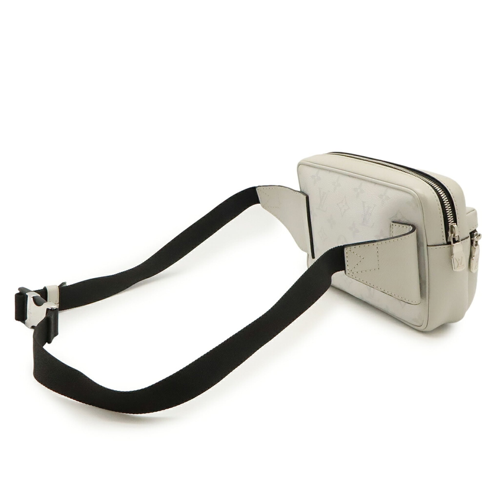 Louis Vuitton Taigarama White Taiga Leather Monogram Sling Bag (Pre-Owned)
