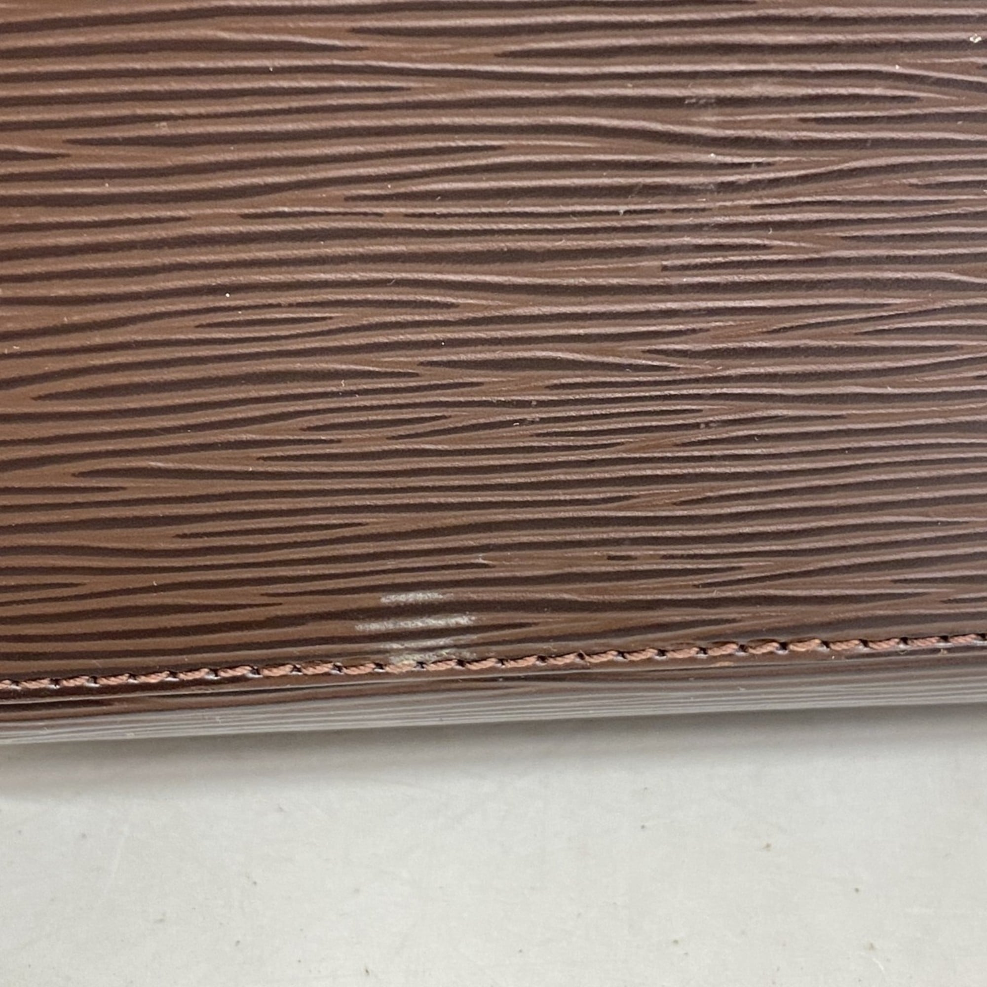 Louis Vuitton Moka Handbag (Pre-Owned)