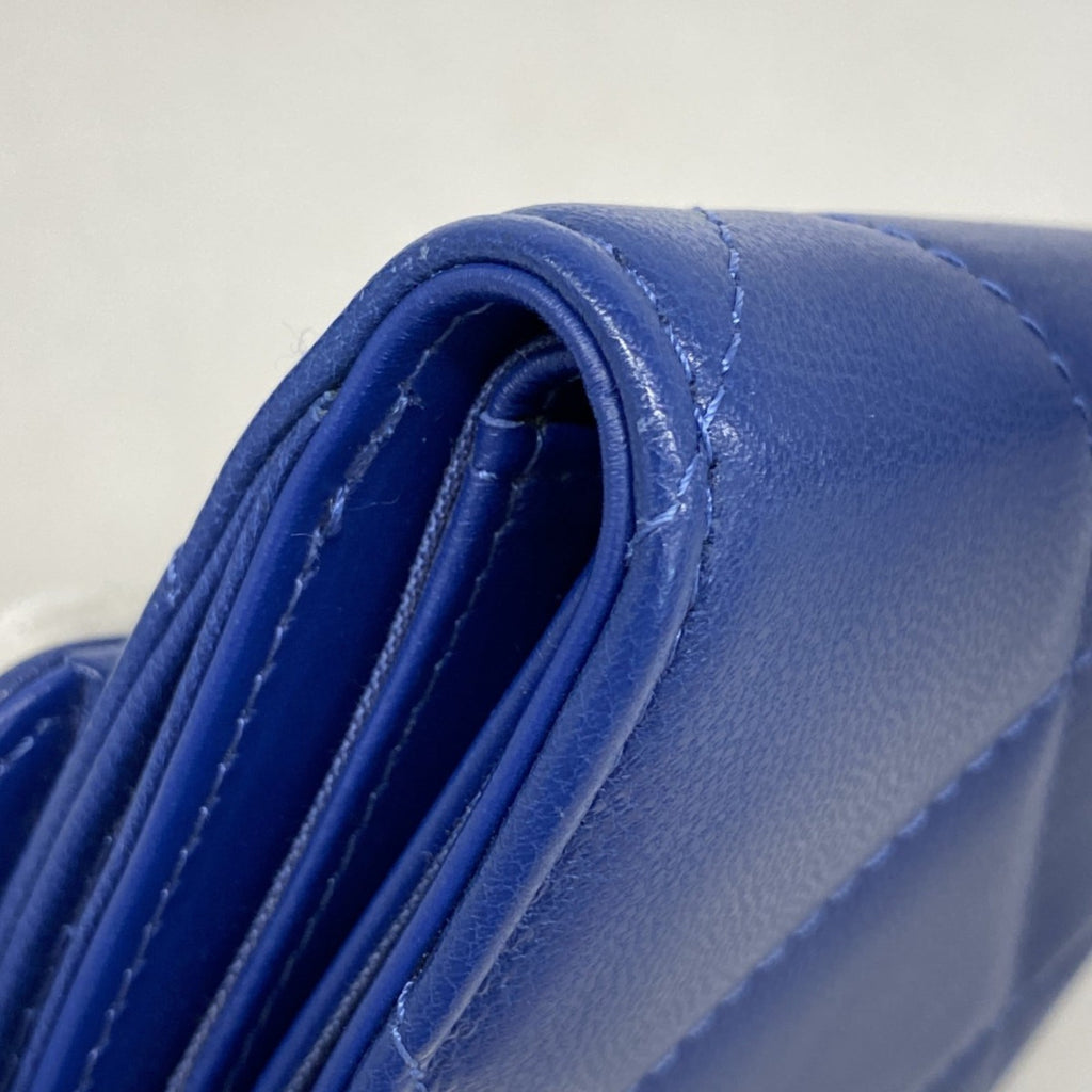 Chanel Blue Leather Wallet (Tri-Fold) (Pre-Owned)