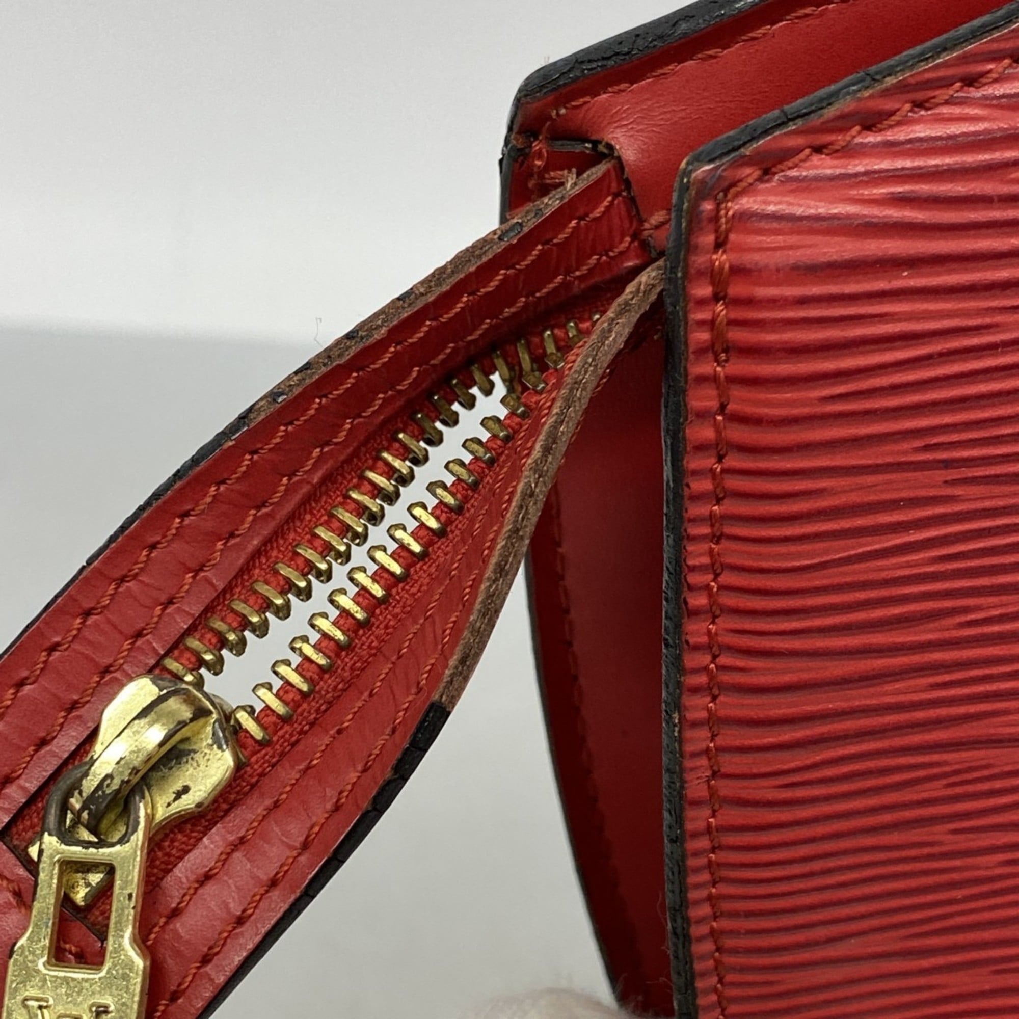 Louis Vuitton Castilian Red Shoulder Bag (Pre-Owned)