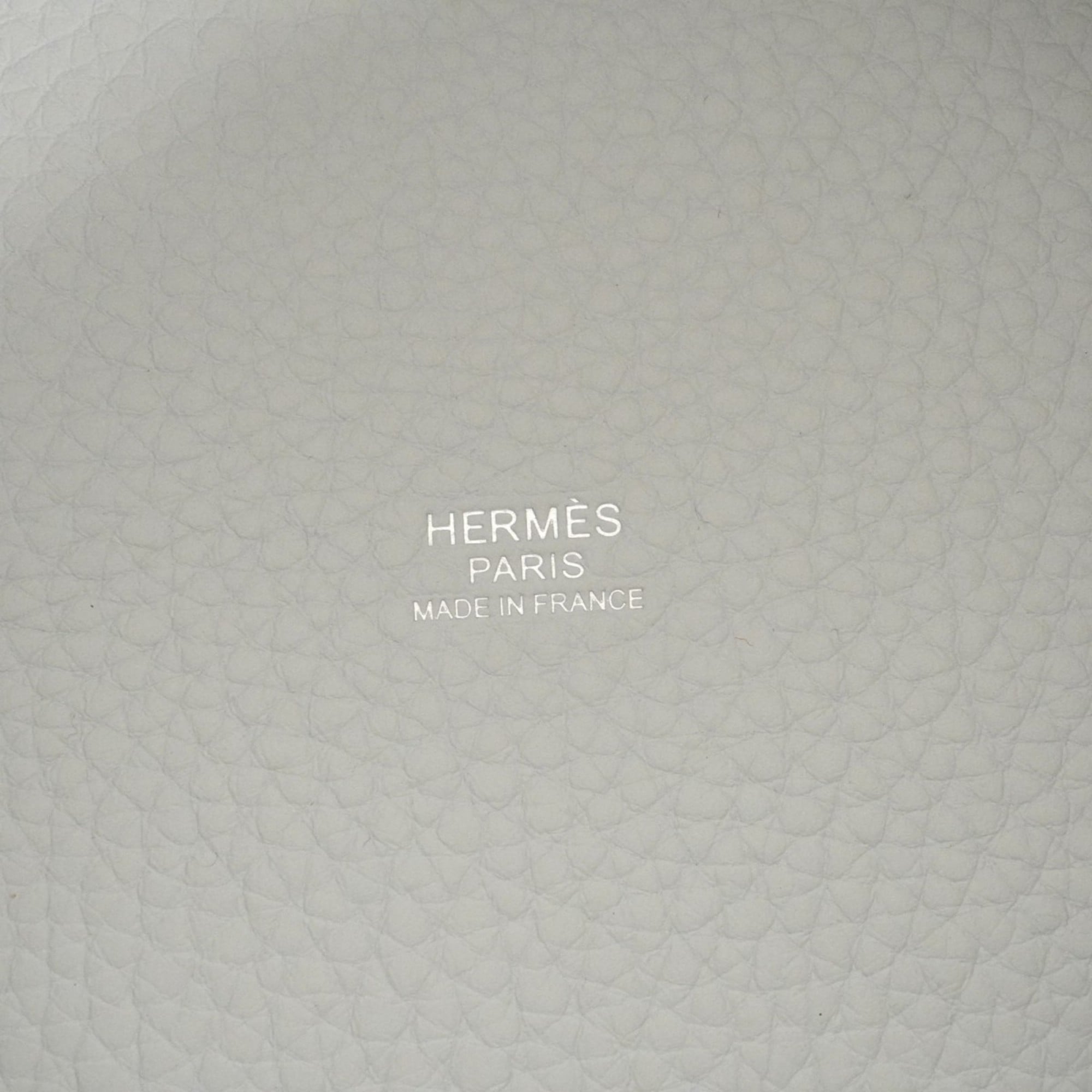 Hermes Silver Taurillon Clemence Leather Handbag (Pre-Owned)