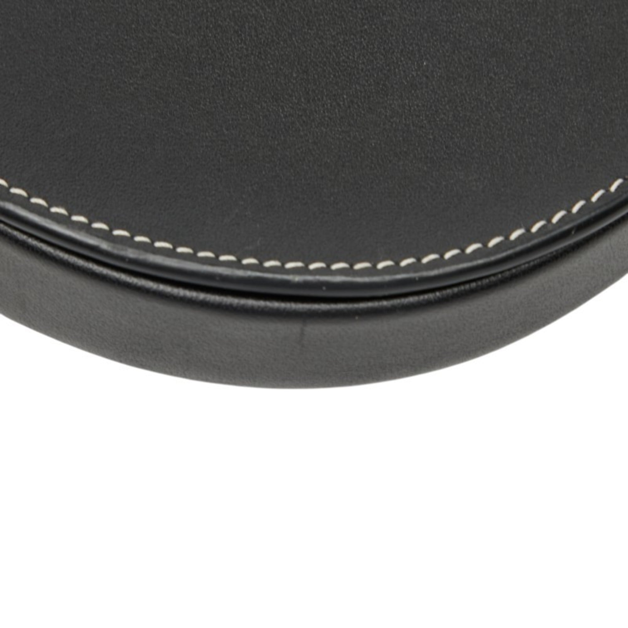 Loewe Black Leather Shoulder Bag (Pre-Owned)