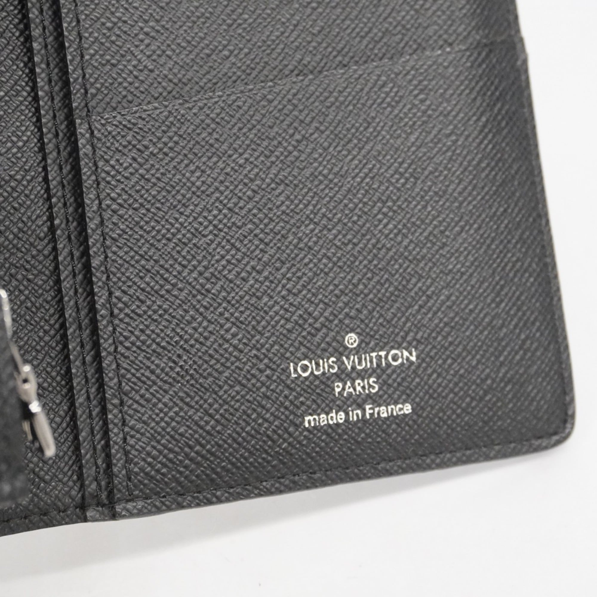 Louis Vuitton Black Long Wallet (Bi-Fold) (Pre-Owned)
