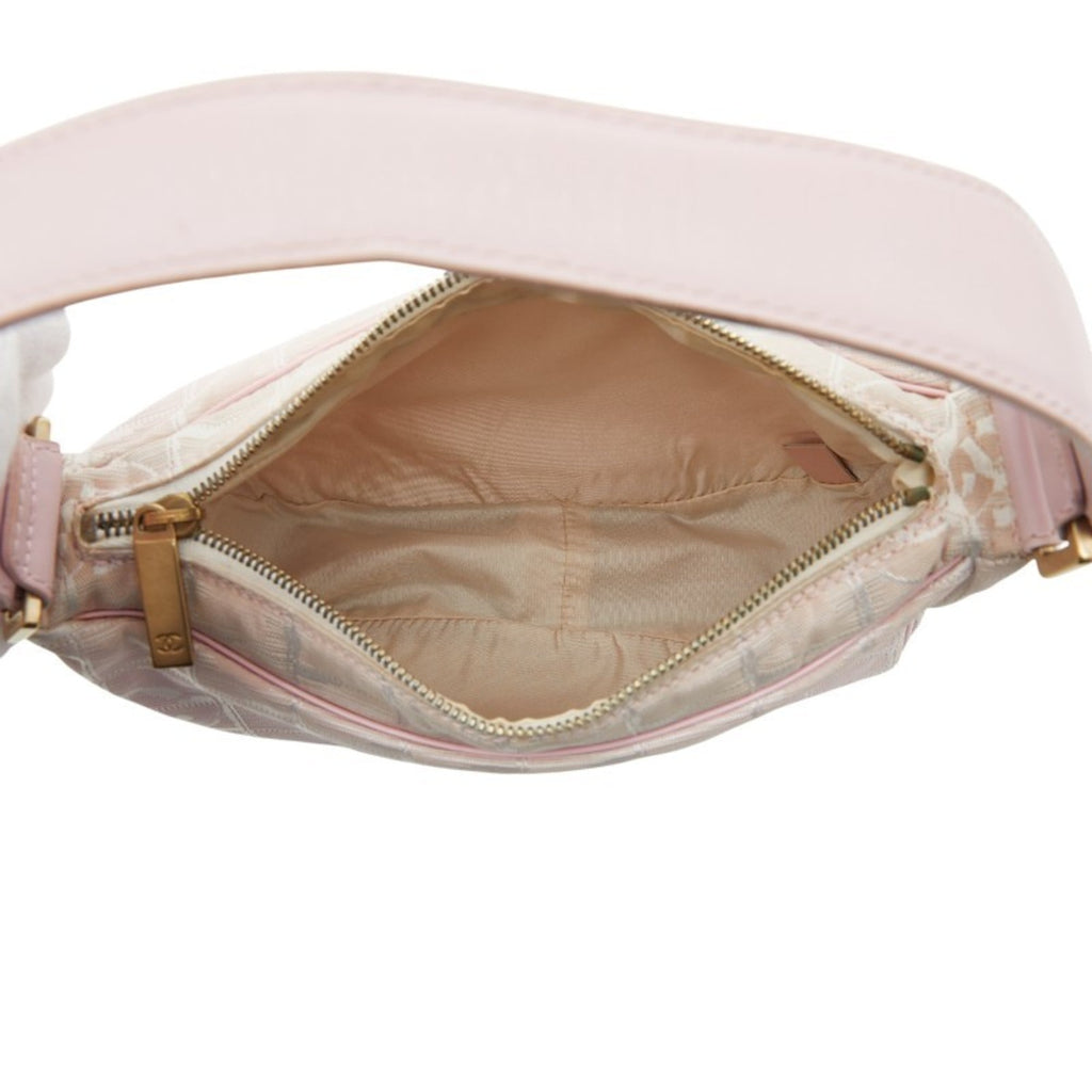 Chanel Pink Nylon Leather Shoulder Bag (Pre-Owned)
